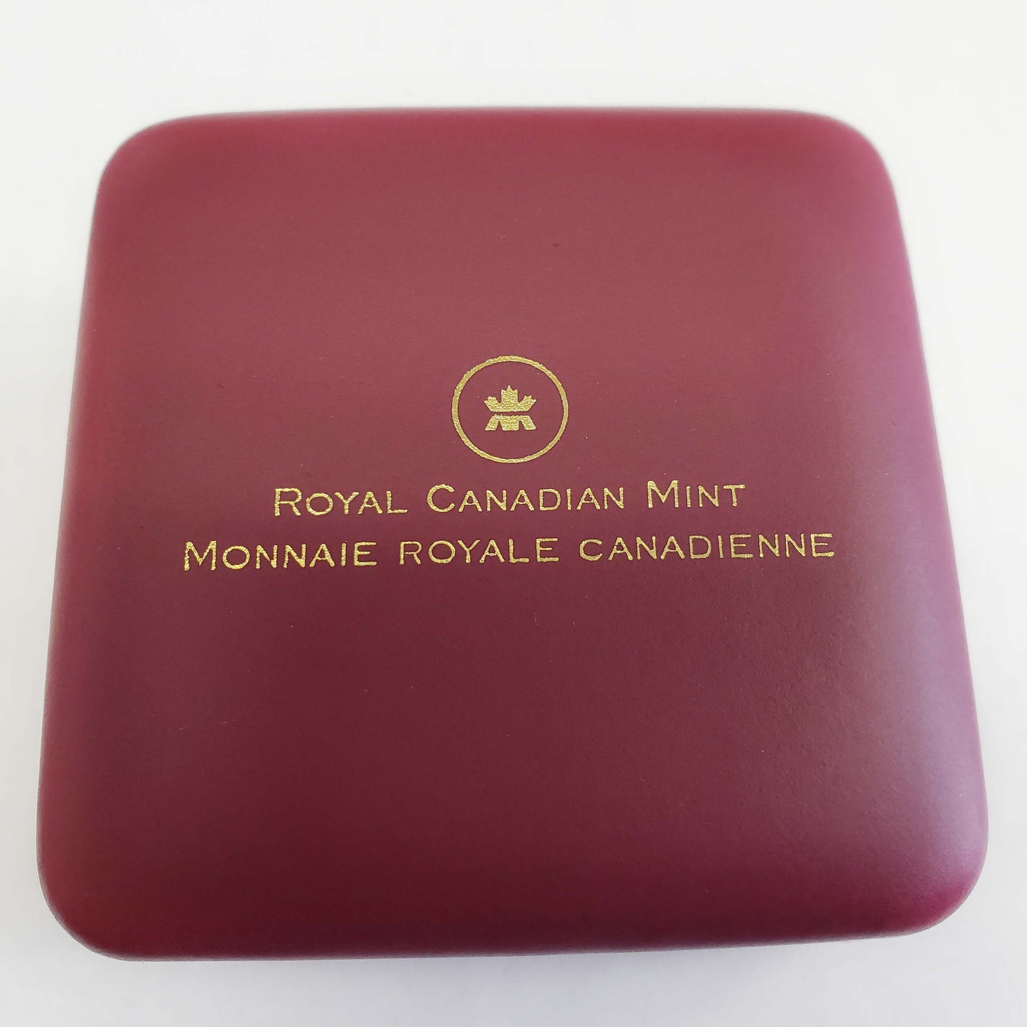 Royal Canadian Mint 2012 1/2 oz .999 Fine Silver 1-Cent Coin w/Box