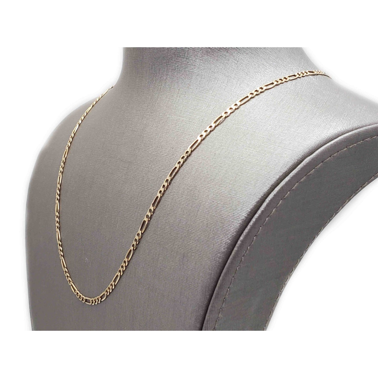 2.6mm Wide Figaro Style Chain Necklace 14k Gold 18" Long
