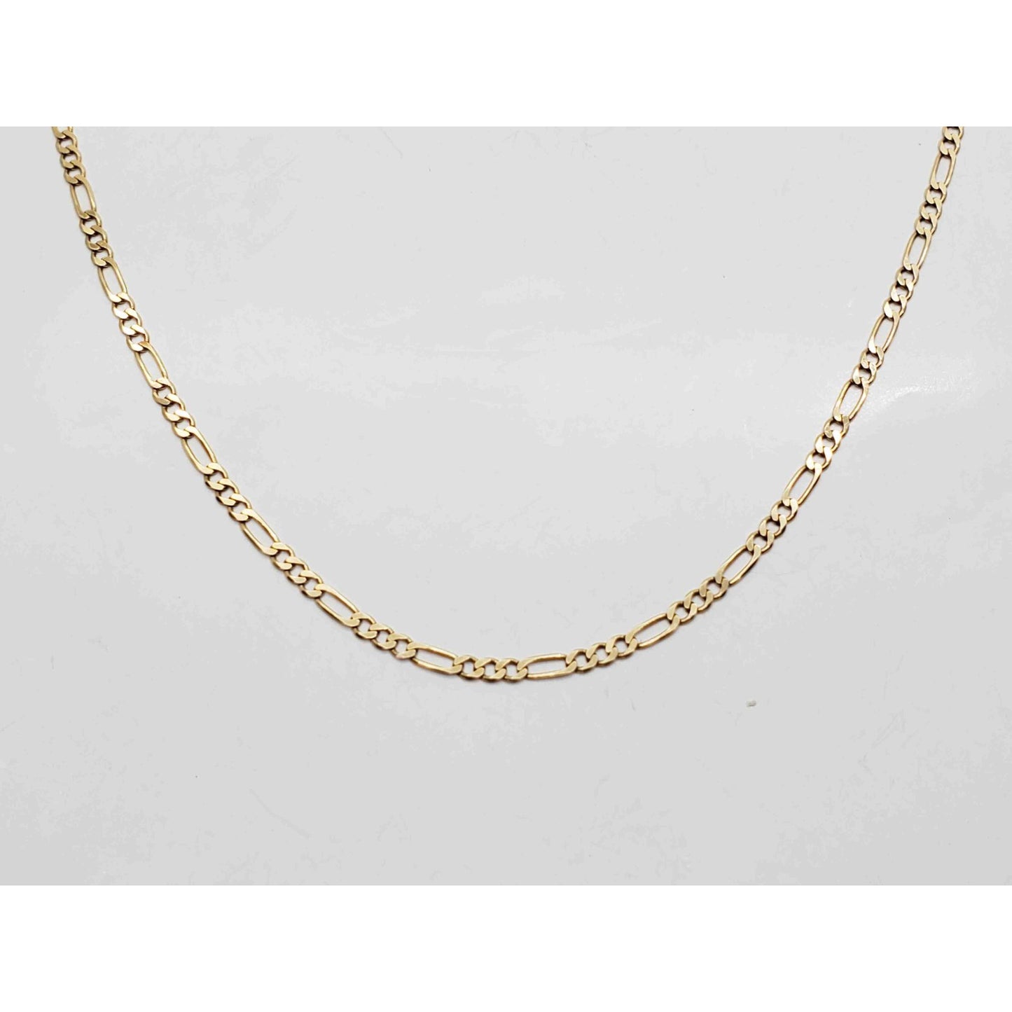 2.6mm Wide Figaro Style Chain Necklace 14k Gold 18" Long