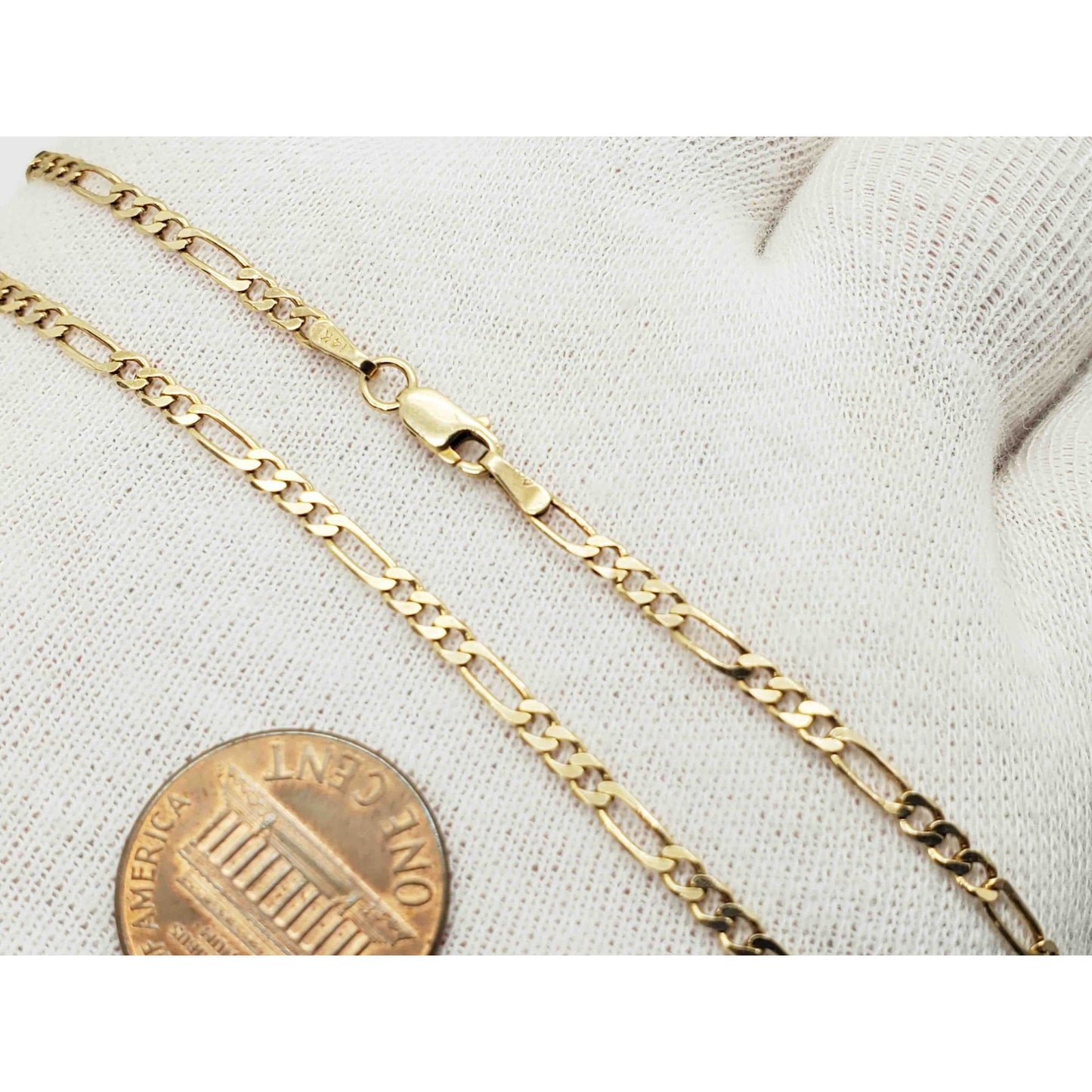 2.6mm Wide Figaro Style Chain Necklace 14k Gold 18" Long