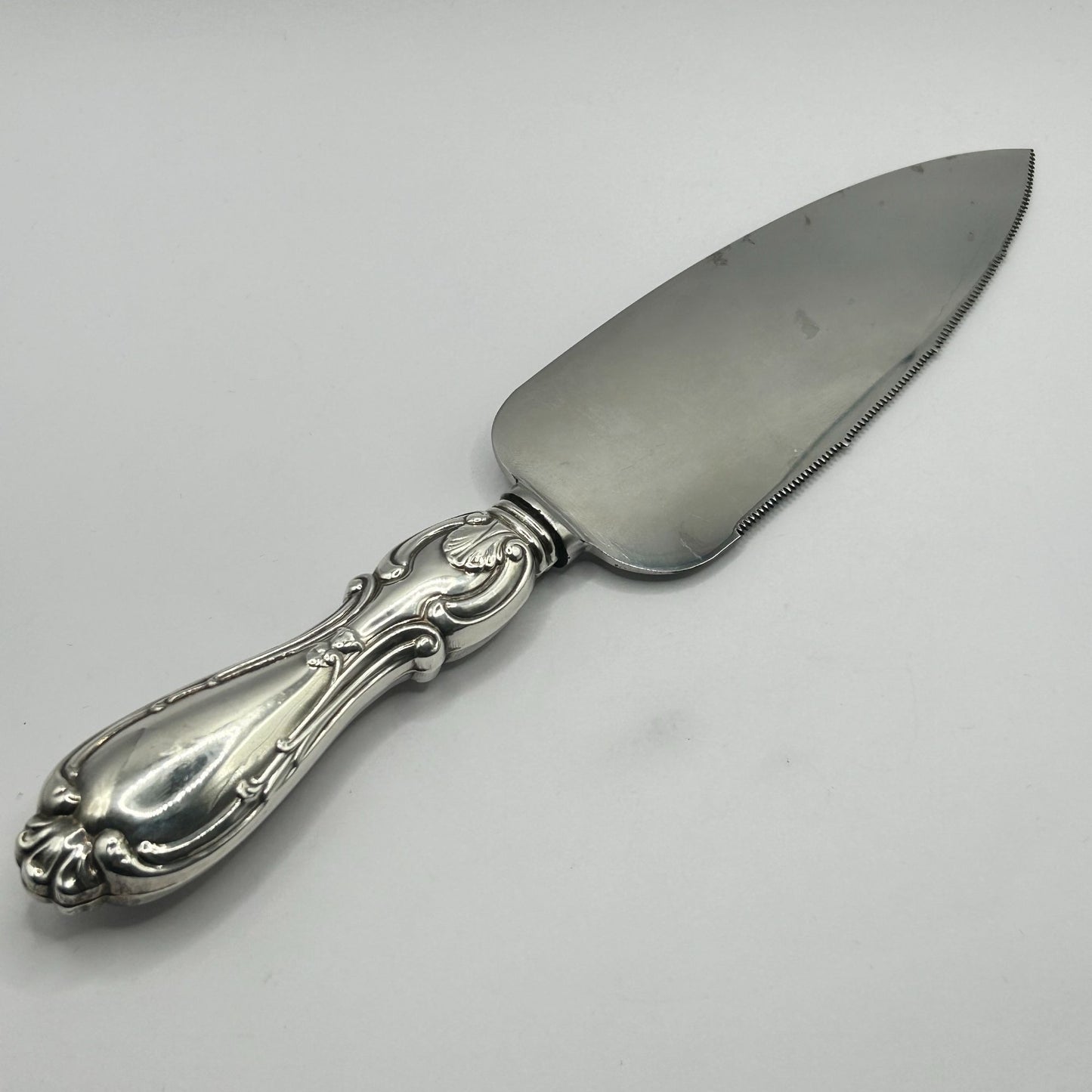 Vintage 10" Sterling Handle Pie/Cake Server Sheffield Made in England