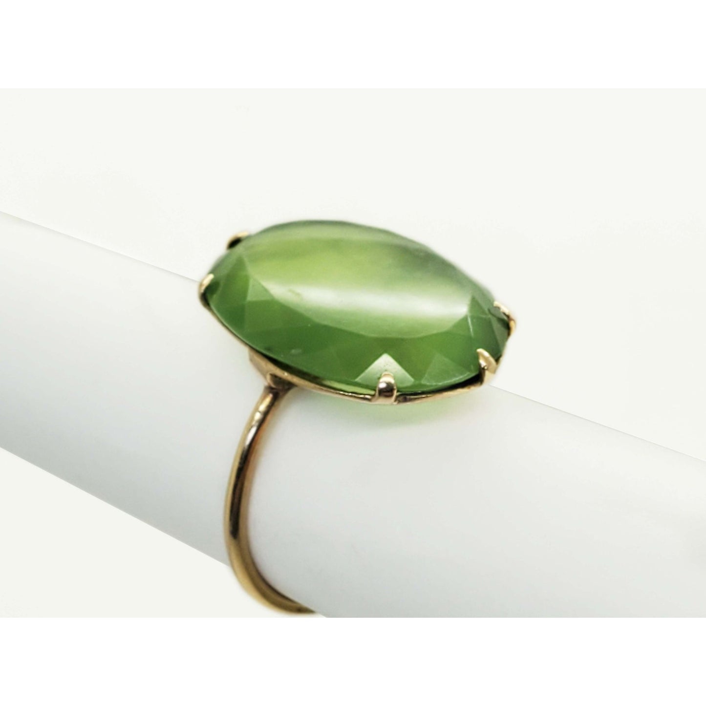 Antique Large Oval Cut Jade Ring 14k Gold Size 6.5