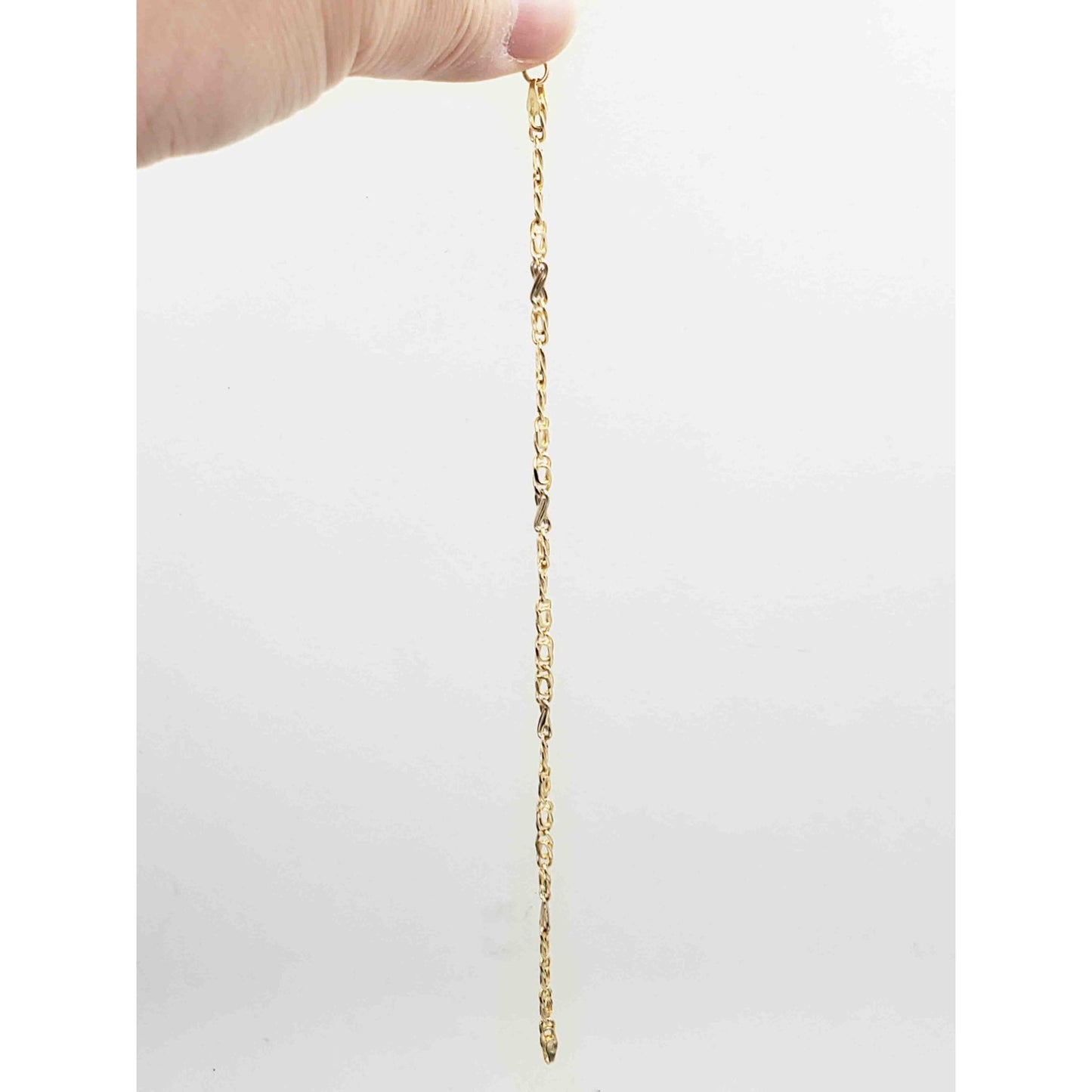 Italian 3.7mm Wide Fancy Link Tennis Bracelet 8" Long 18k Gold