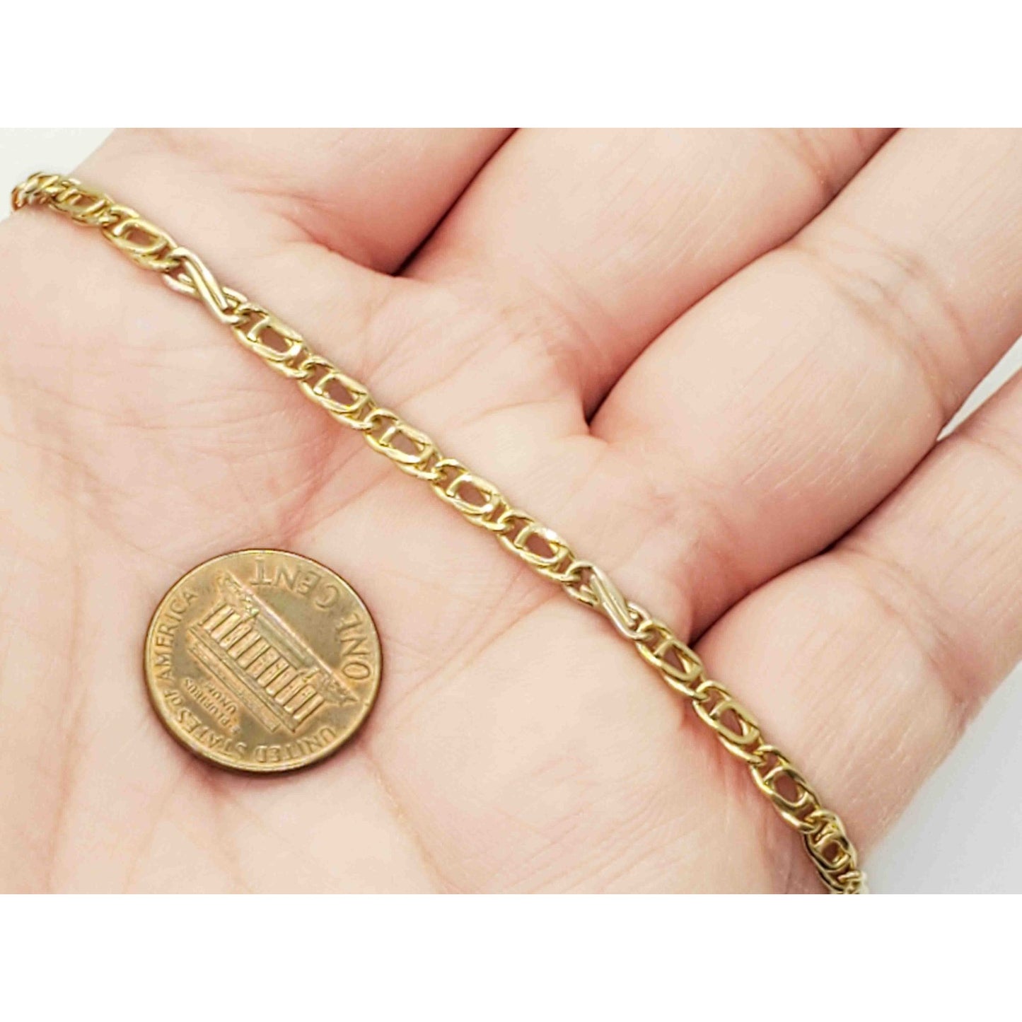 Italian 3.7mm Wide Fancy Link Tennis Bracelet 8" Long 18k Gold