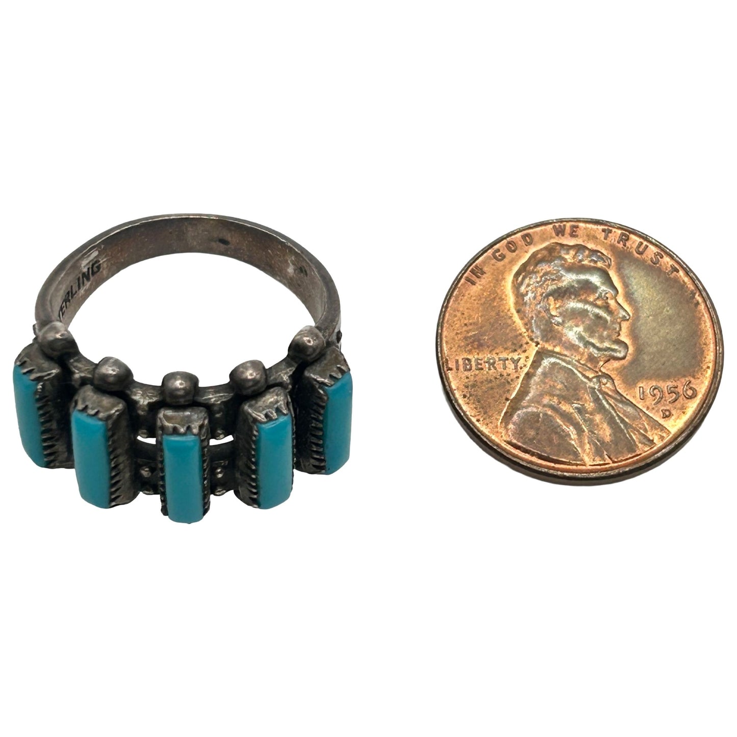 925 Sterling Silver Petit Point Old Pawn Synthetic Turquoise Ring - Size 6.75