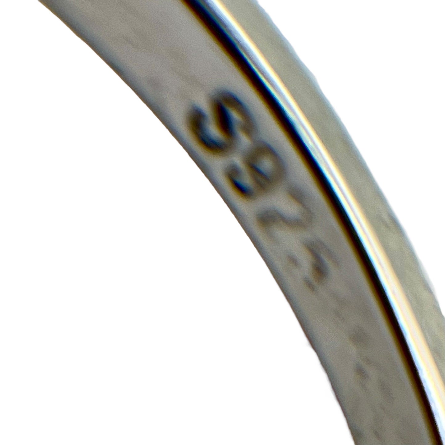 925 Sterling Silver Round Cubic Zirconia Curved V Shape Band Ring Size 7.75 Band