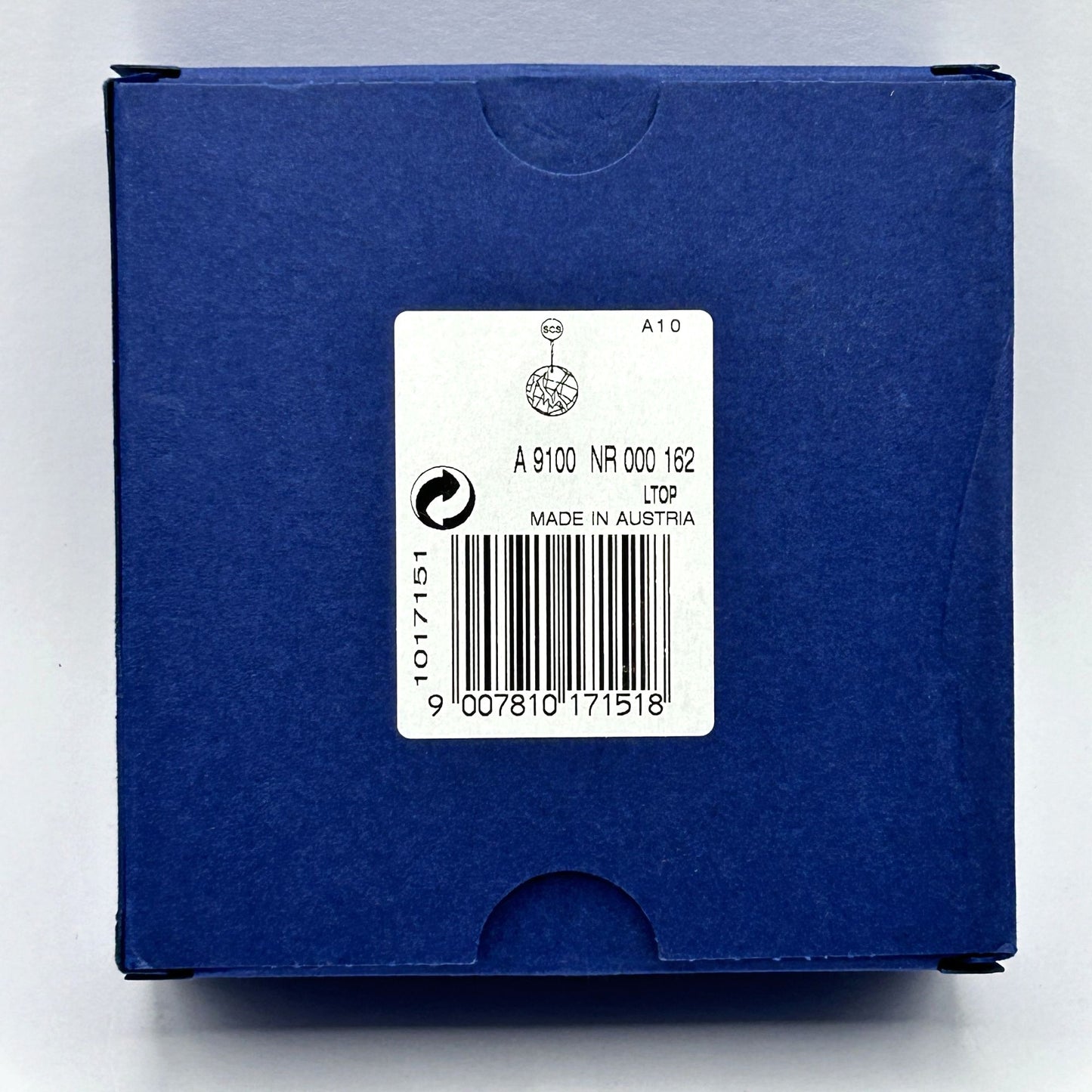 Swarovski Crystal 2010 SCS 1017151 Fire Topaz Window Ornament Used w Box and COA