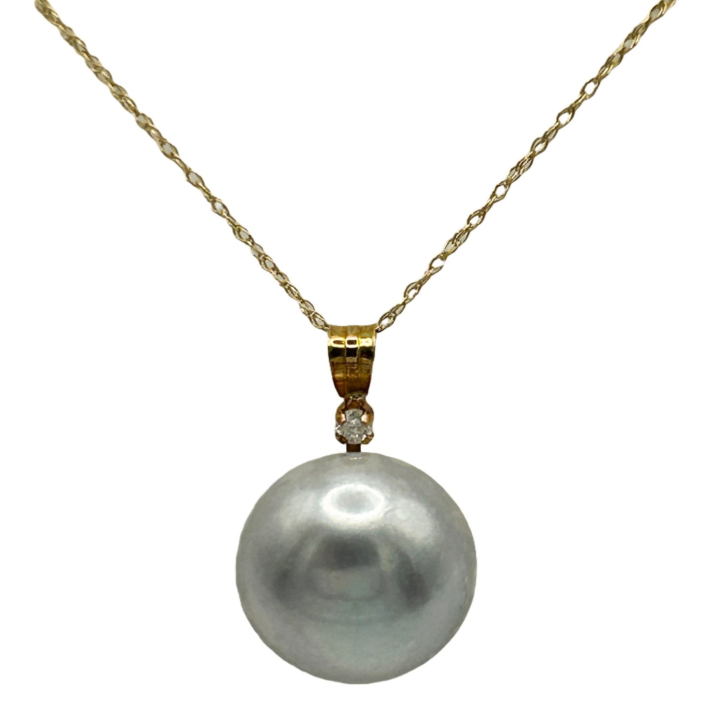 14k Gold Necklace 13mm Freshwater Pearl & .05ct Diamond Pendant