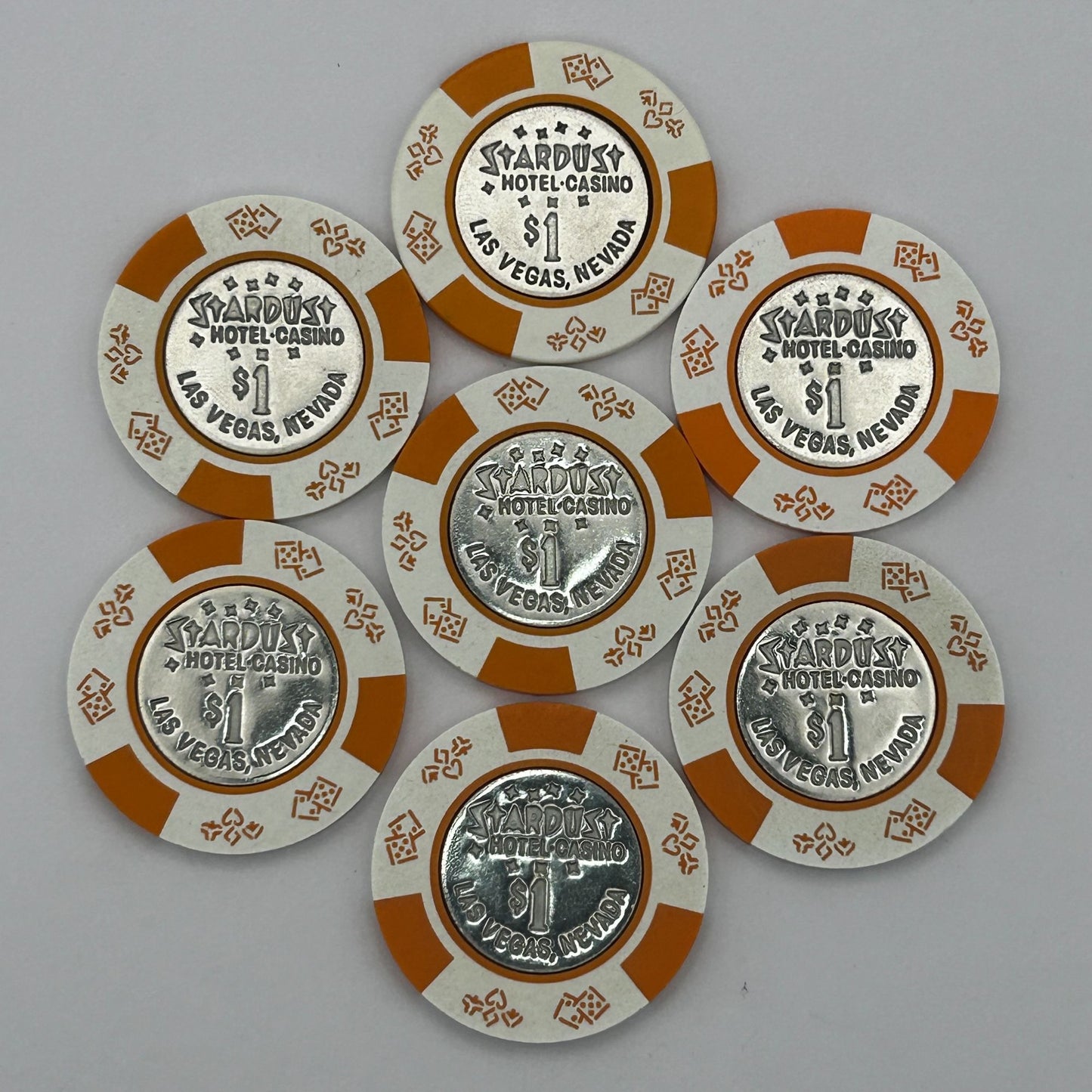 Lot of 7 1985 Stardust Casino Las Vegas Nevada $1 Chips