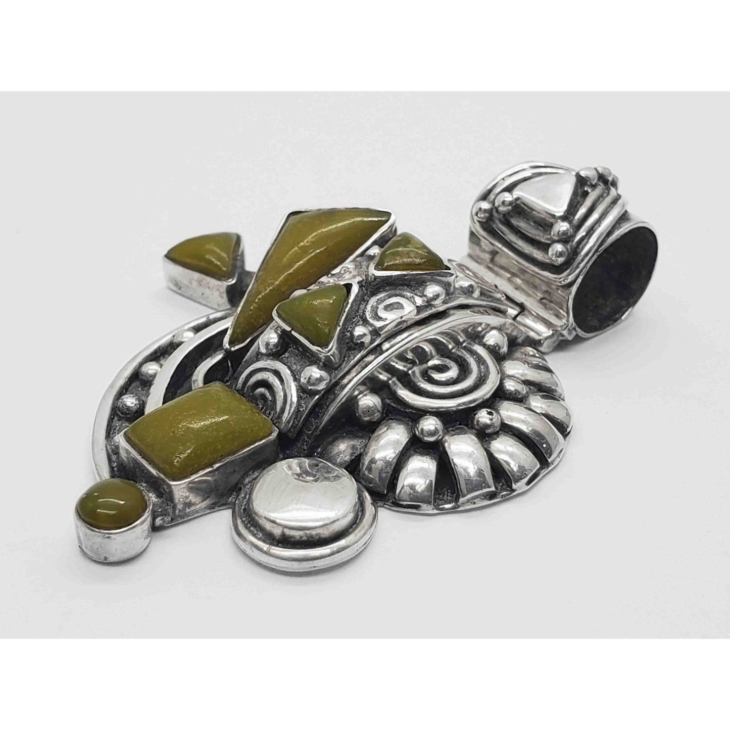 Victor Yurivilca Designer Serpentine Pendant Sterling Silver