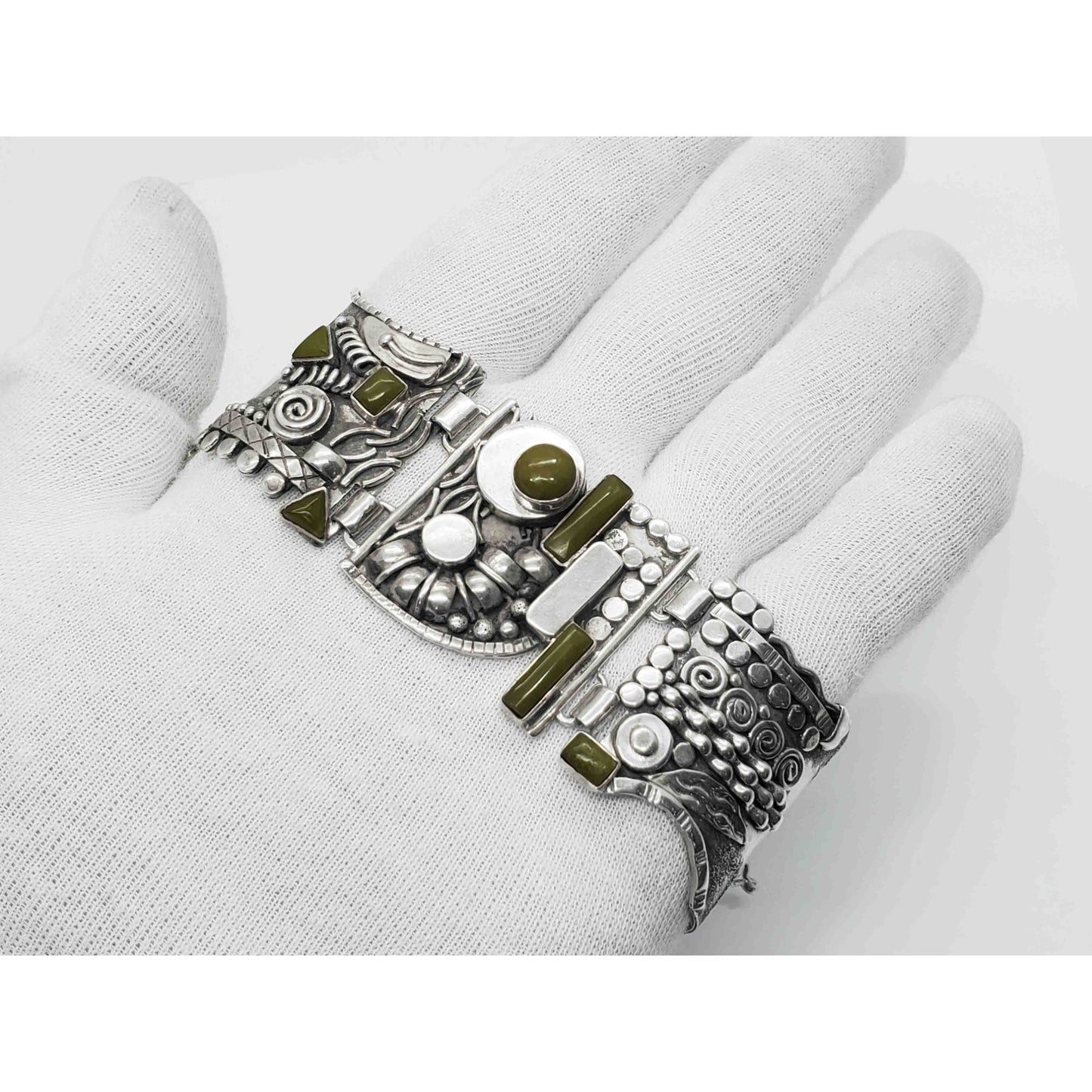 Victor Yurivilca Designer Serpentine Bracelet Sterling Silver