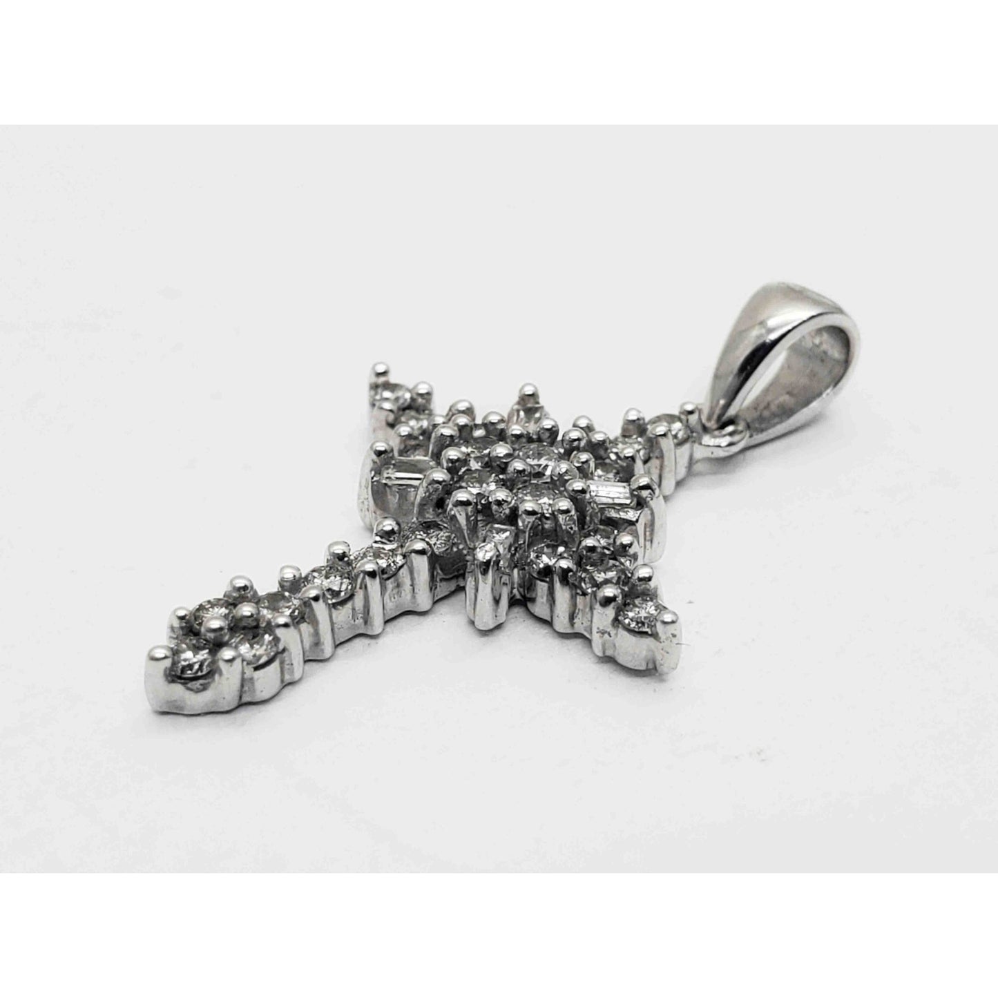0.35 ctw Diamond Cluster Cross Charm Pendant 14k White Gold