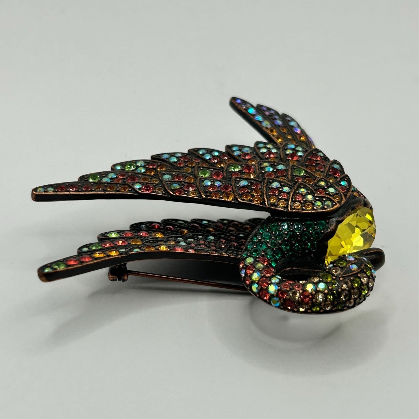 Vintage Joan Rivers Multi Crystal & Big Belly Stone Swan Pin