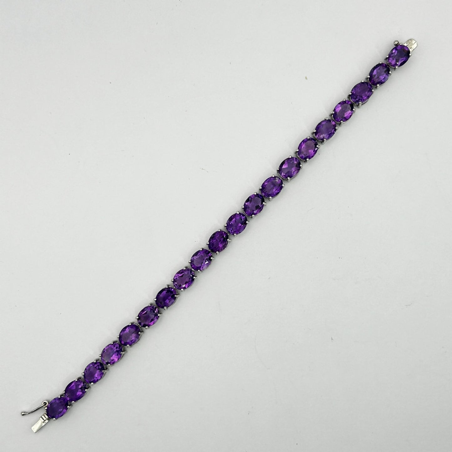 Amethyst/Sterling Dahlia Gemstone 7.5" Tennis Bracelet - 20 Stones