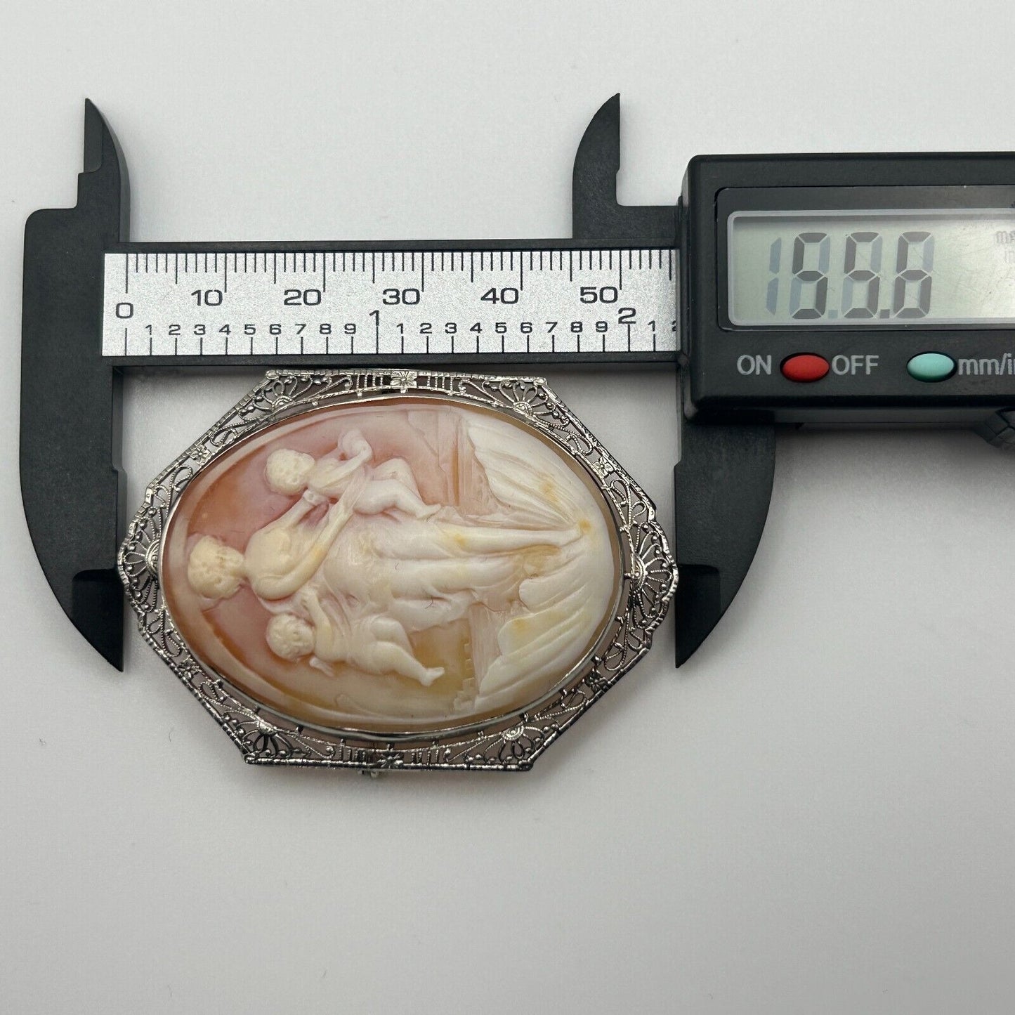 14k White Gold Filigree Lace Mother and Children Carved Cameo