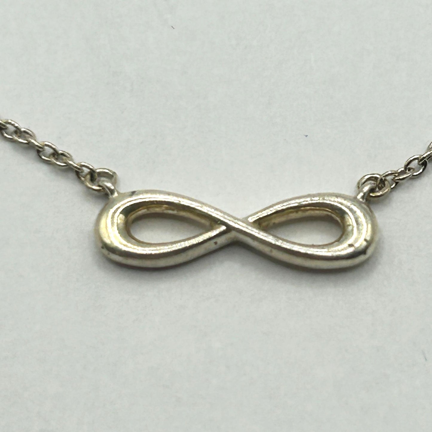 Tiffany & Co Sterling AG925 Silver Mini Infinity Pendant Necklace 17.5"