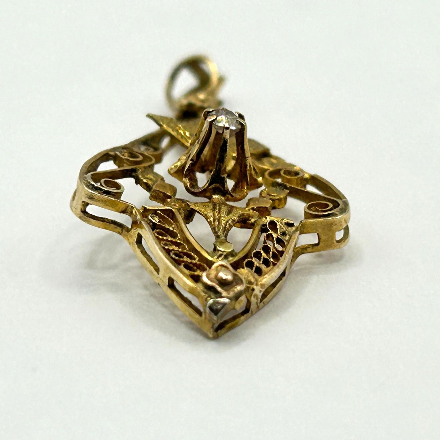 14k Yellow Gold Filigree Lavalier Pendant with .05ct Old Mine Cut Diamond