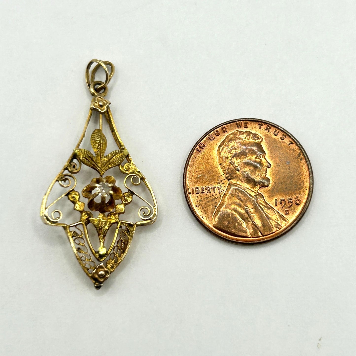 14k Yellow Gold Filigree Lavalier Pendant with .05ct Old Mine Cut Diamond