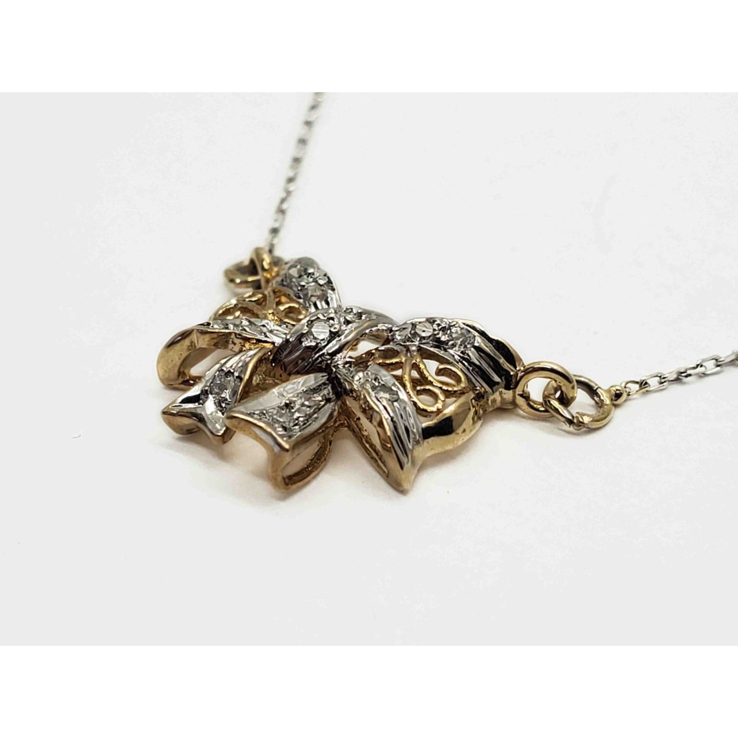 Diamond Filigree Bow Ribbon Pendant Chain Necklace 14k Yellow & White Gold