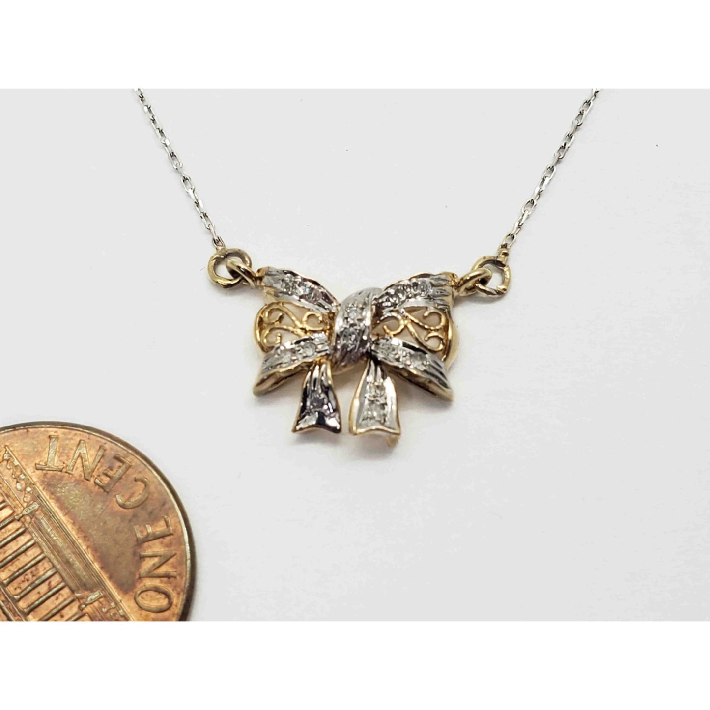 Diamond Filigree Bow Ribbon Pendant Chain Necklace 14k Yellow & White Gold