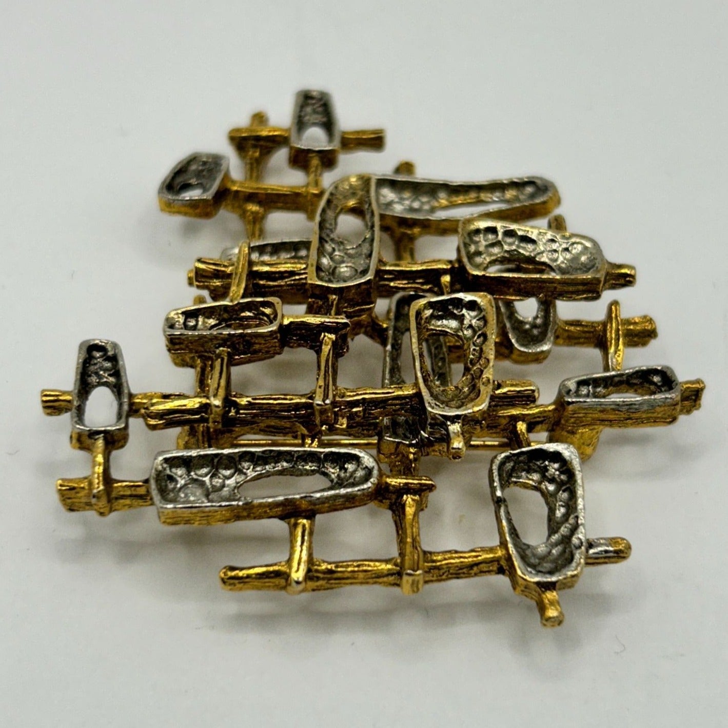 Vintage Signed ART MCM Abstract Modernist Brutalist Atomic Brass Tone Pin Brooch