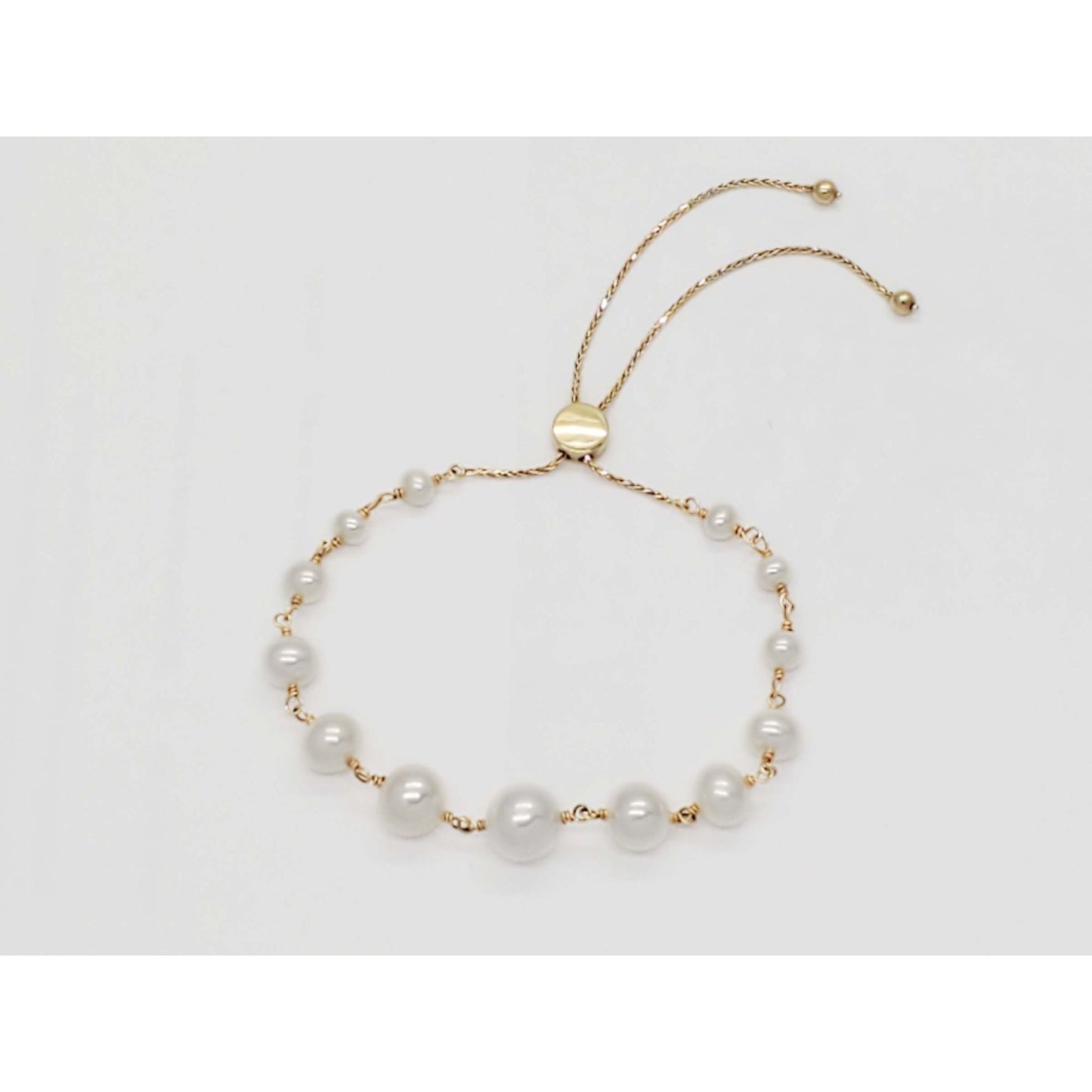 Jewelmak Designer Graduated Pearl Bead Bolo Bracelet 14k Gold