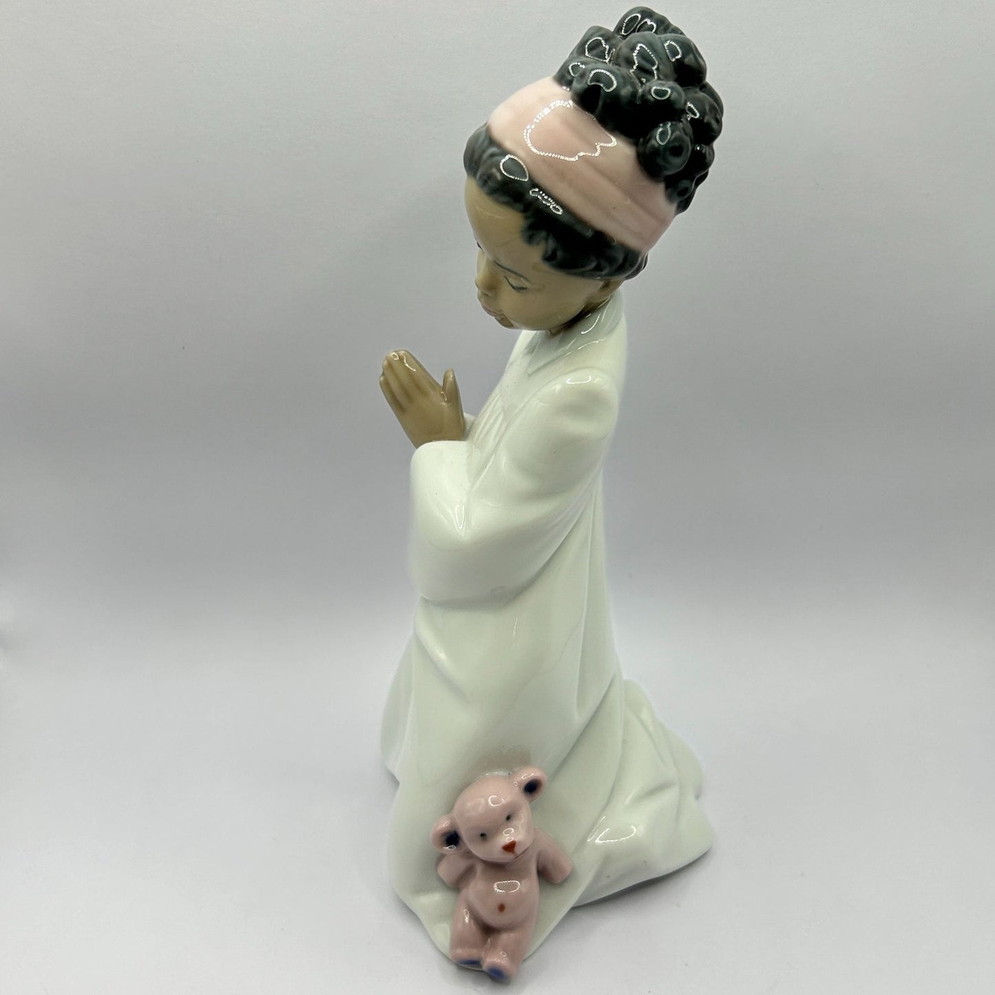 Lladro Black Legacy Bedtime Prayers 1997-13 Open Box Porcelain Figure