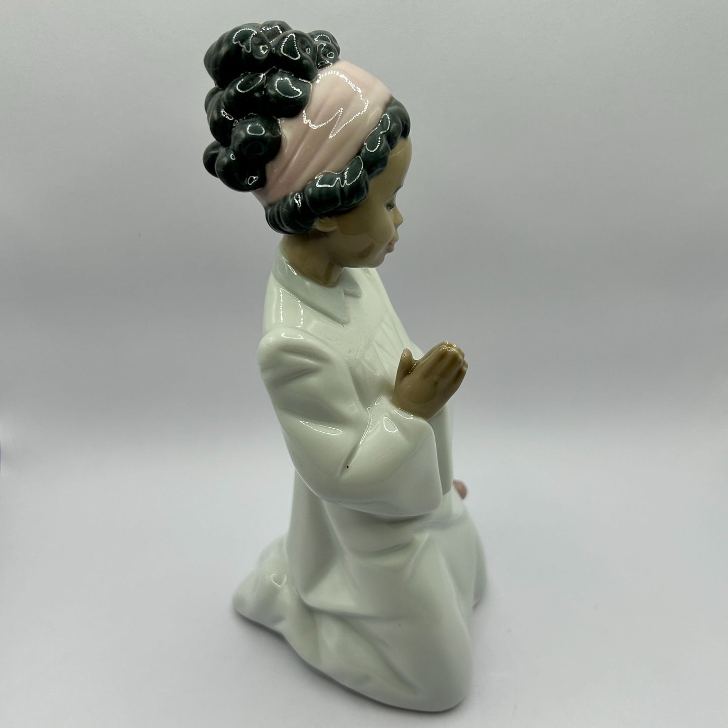 Lladro Black Legacy Bedtime Prayers 1997-13 Open Box Porcelain Figure