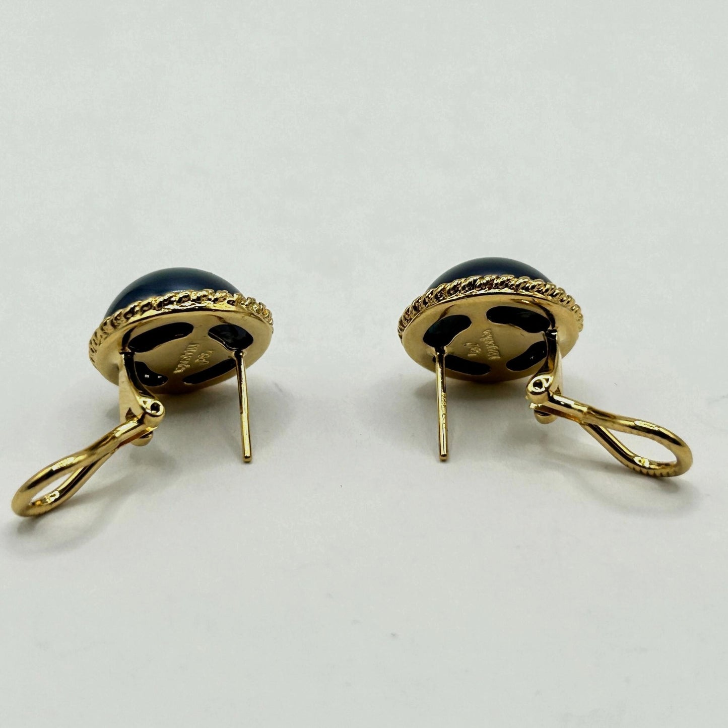 Majorica Euro-Clip Stud Earrings Purple Faux Pearl Round Gold Tone