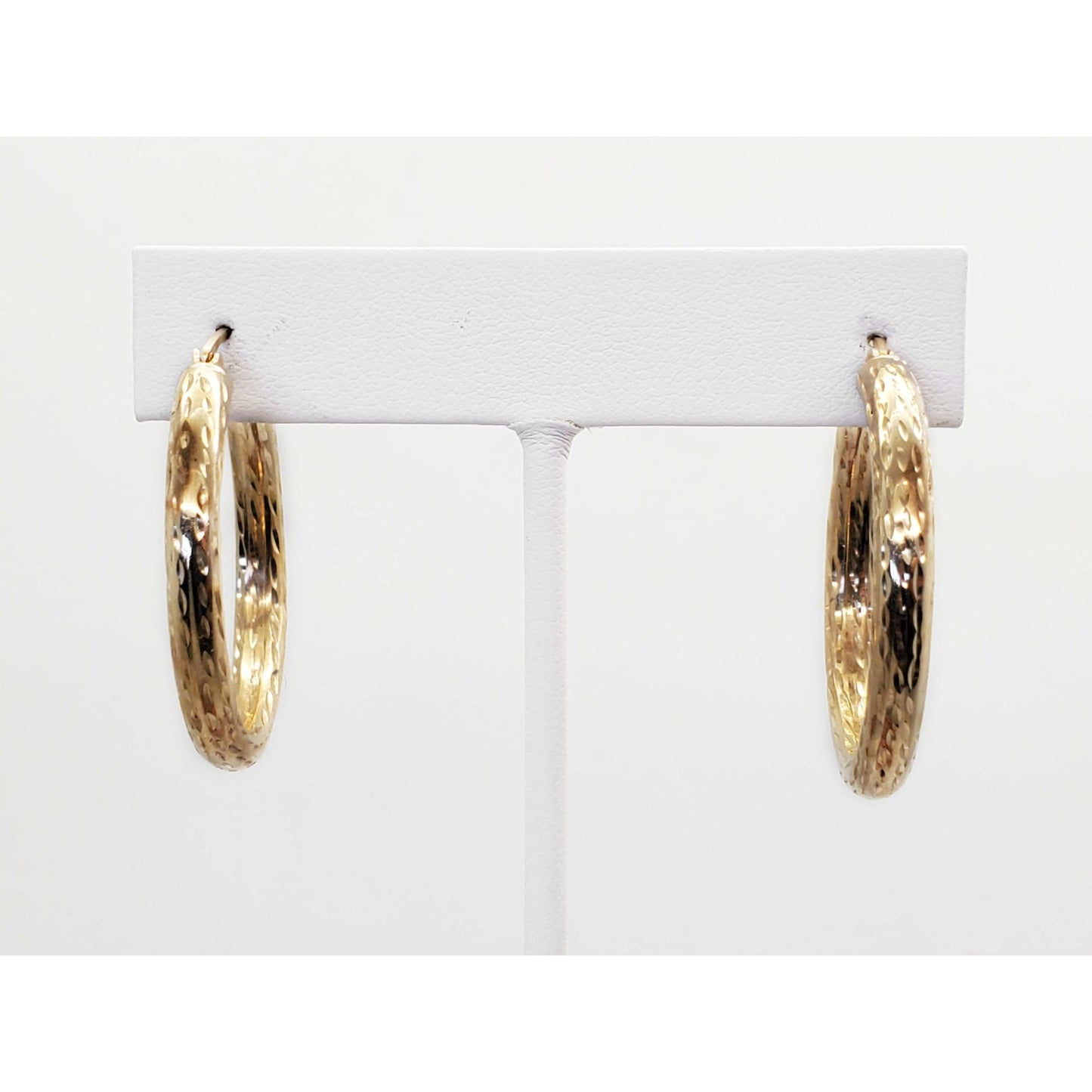 4.2mm Wide Dia-Cut Design Hoop Earrings 14k Gold
