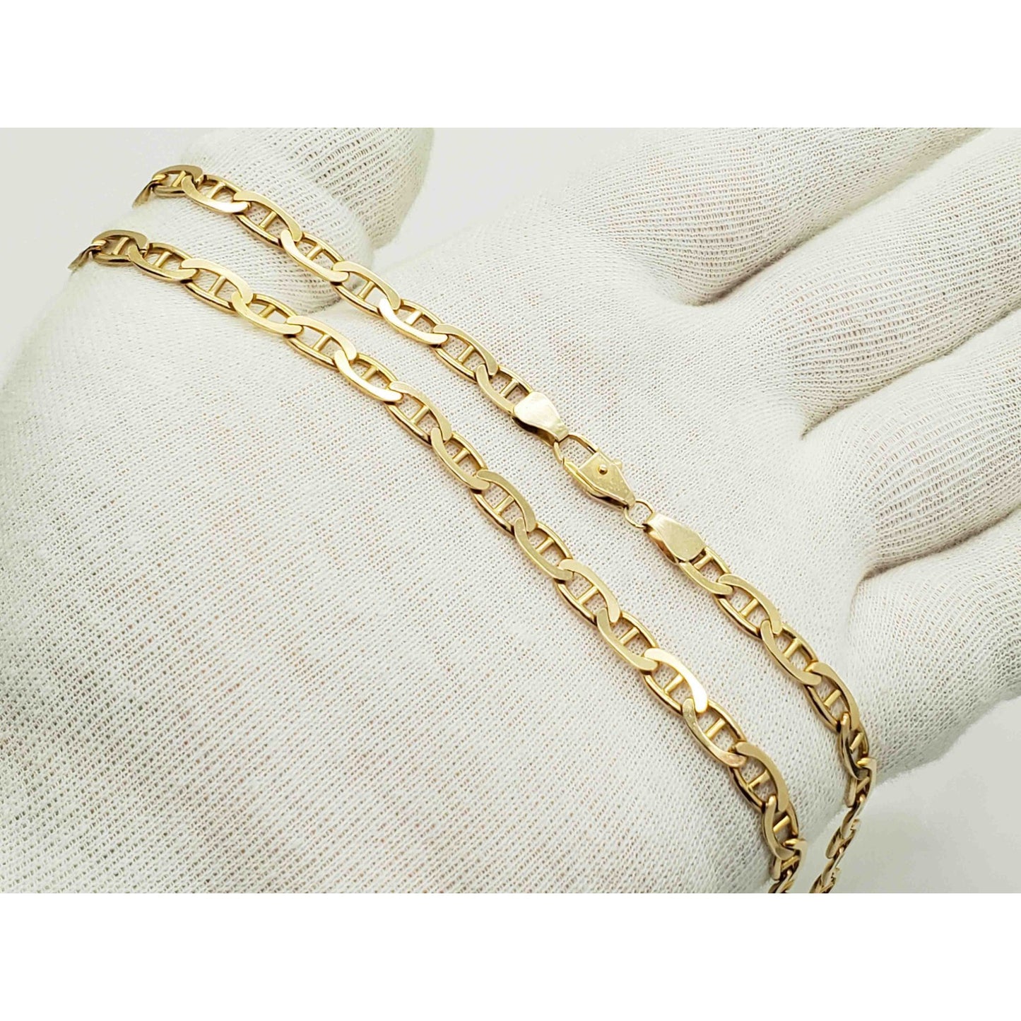 5.2mm Wide Mariner Link Chain Necklace 14k Gold 22" Long