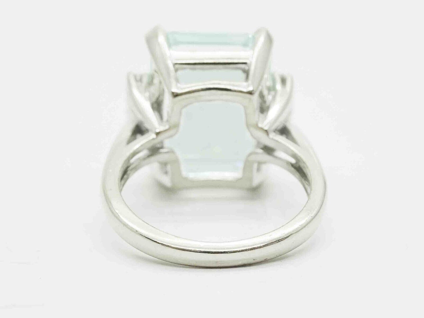 9.57ct tw Natural Aquamarine & Diamond Accent Ring 14k White Gold Size 6.25
