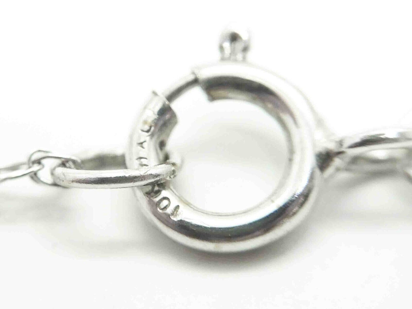 0.20ct tw Diamond Twist Ribbon Design Pendant Necklace 10k White Gold