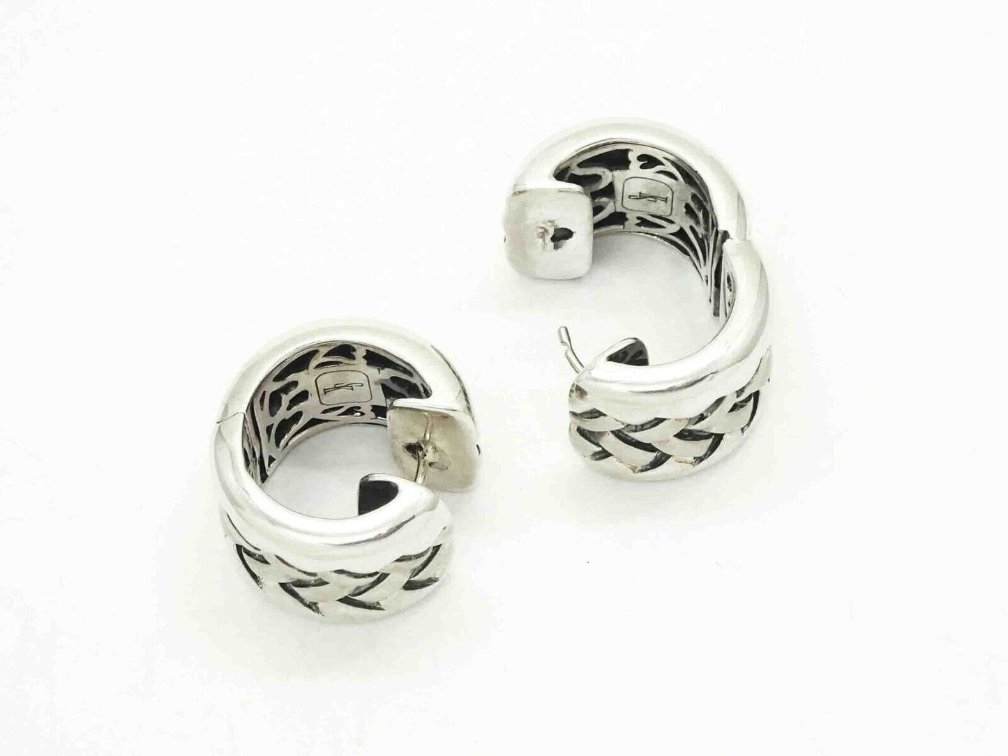 Scott Kay Designer Basket Weave Heart Filigree Huggie Earrings Sterling Silver