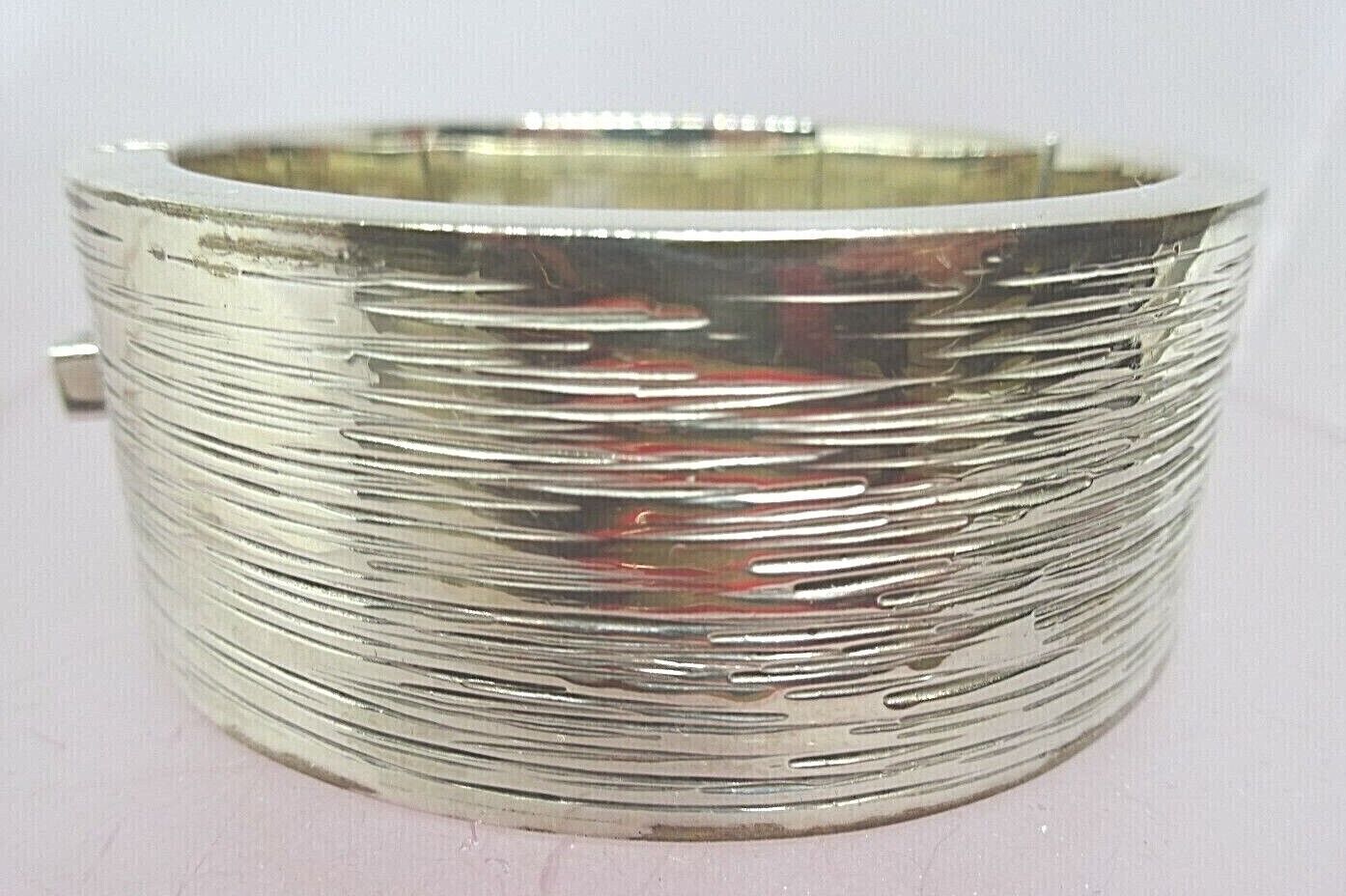 Mexican Large Heavy Sterling Silver Hinged Bangle Cuff Bracelet