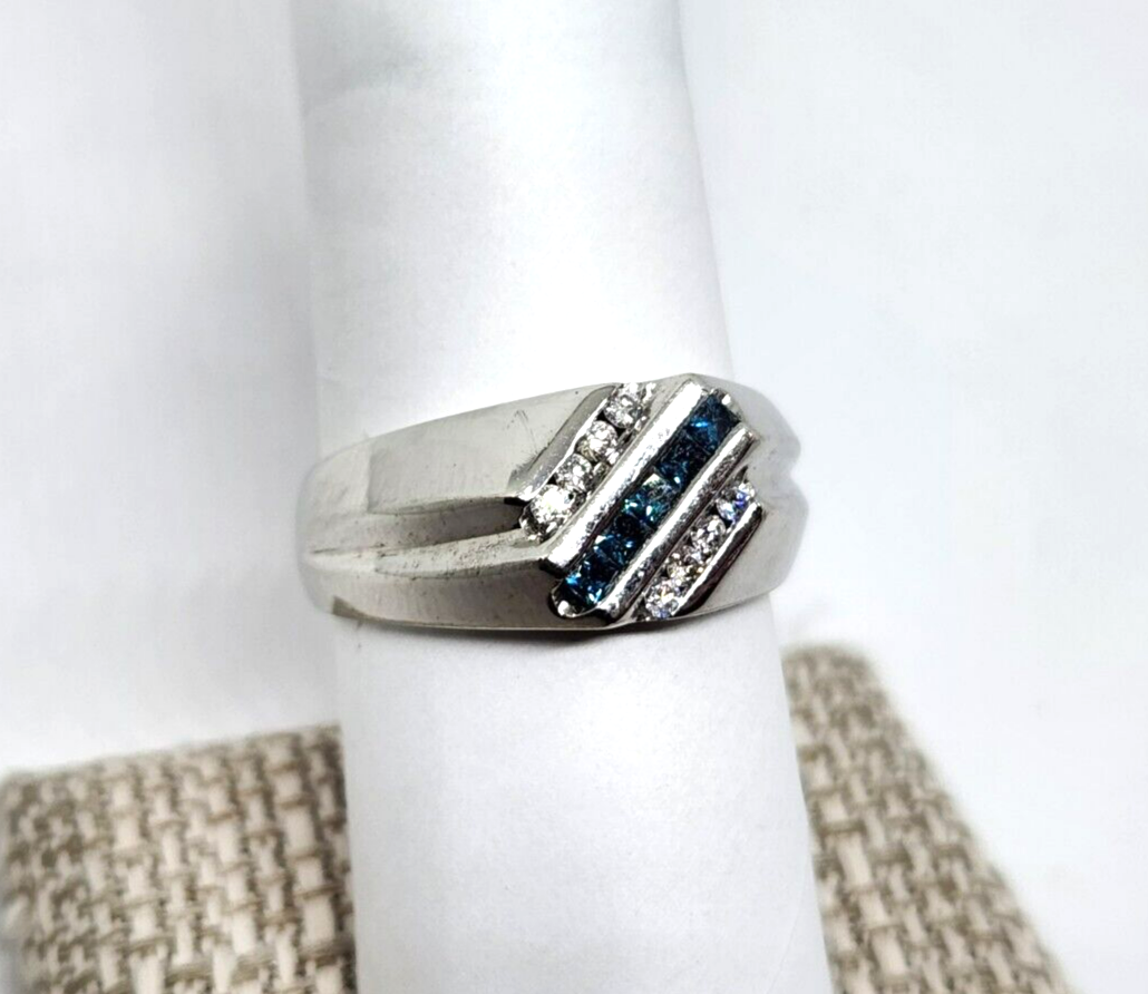 Men's 14k White Gold 0.5ct tw Princess Cut Blue & White Diamond Ring, Size 12