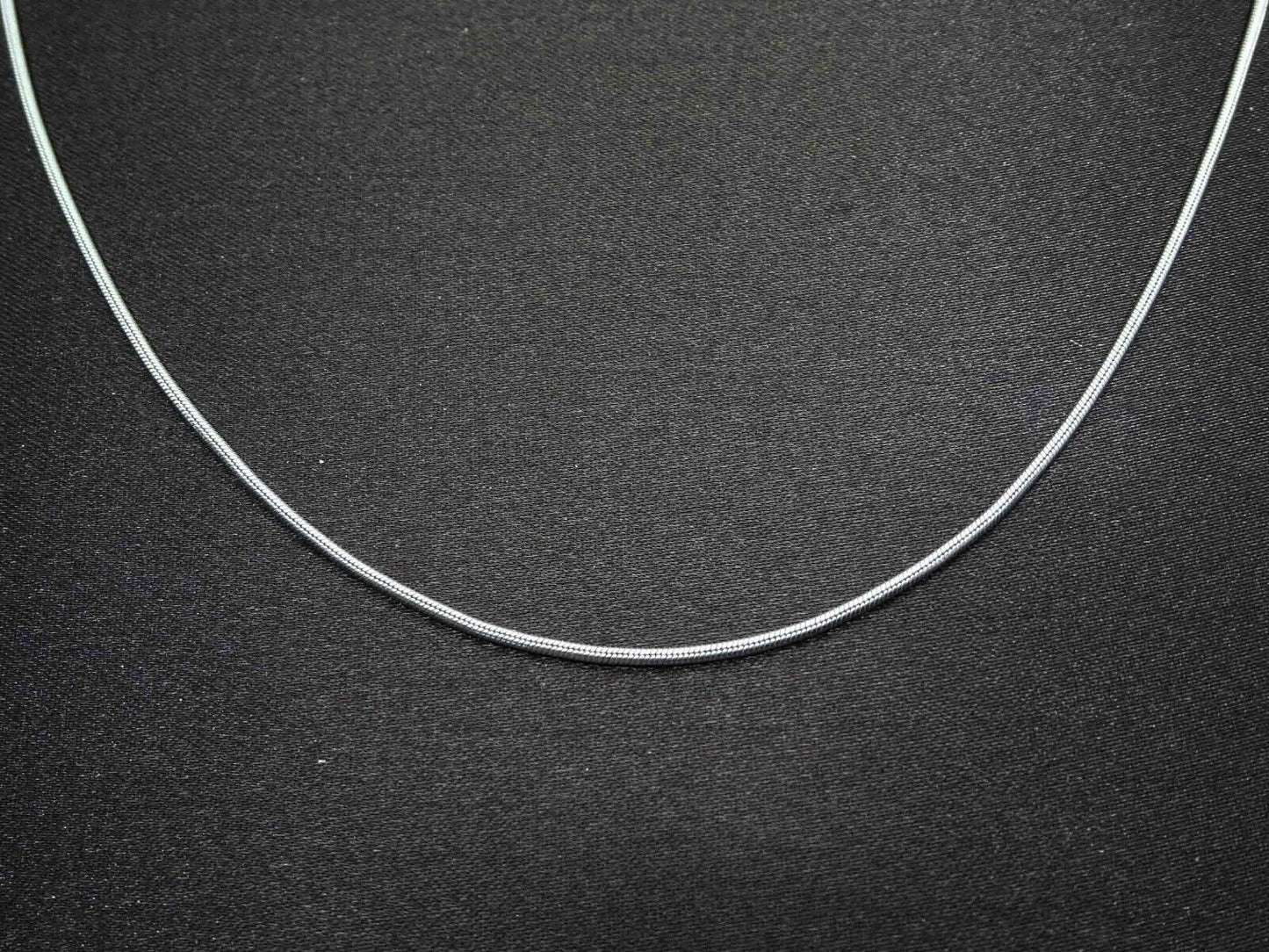 1.5mm Snake Chain Necklace 14k White Gold Turkey 18.25" 7.6 Grams