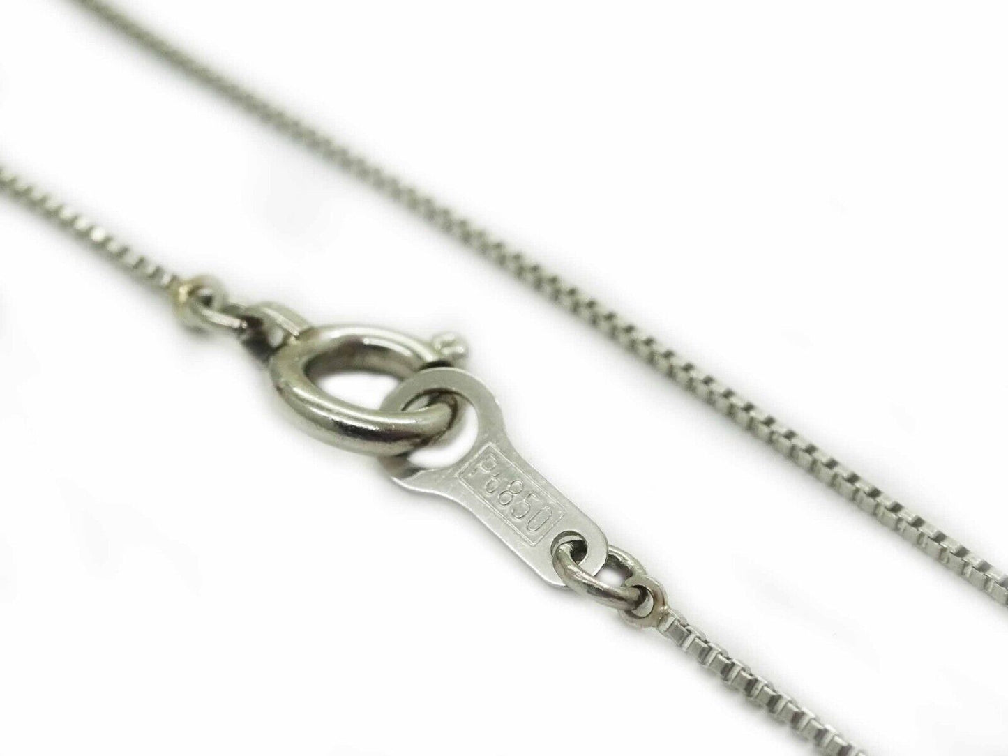 0.35ct tw Natural Diamond Platinum Mini Charm Pendant Box Chain 16"