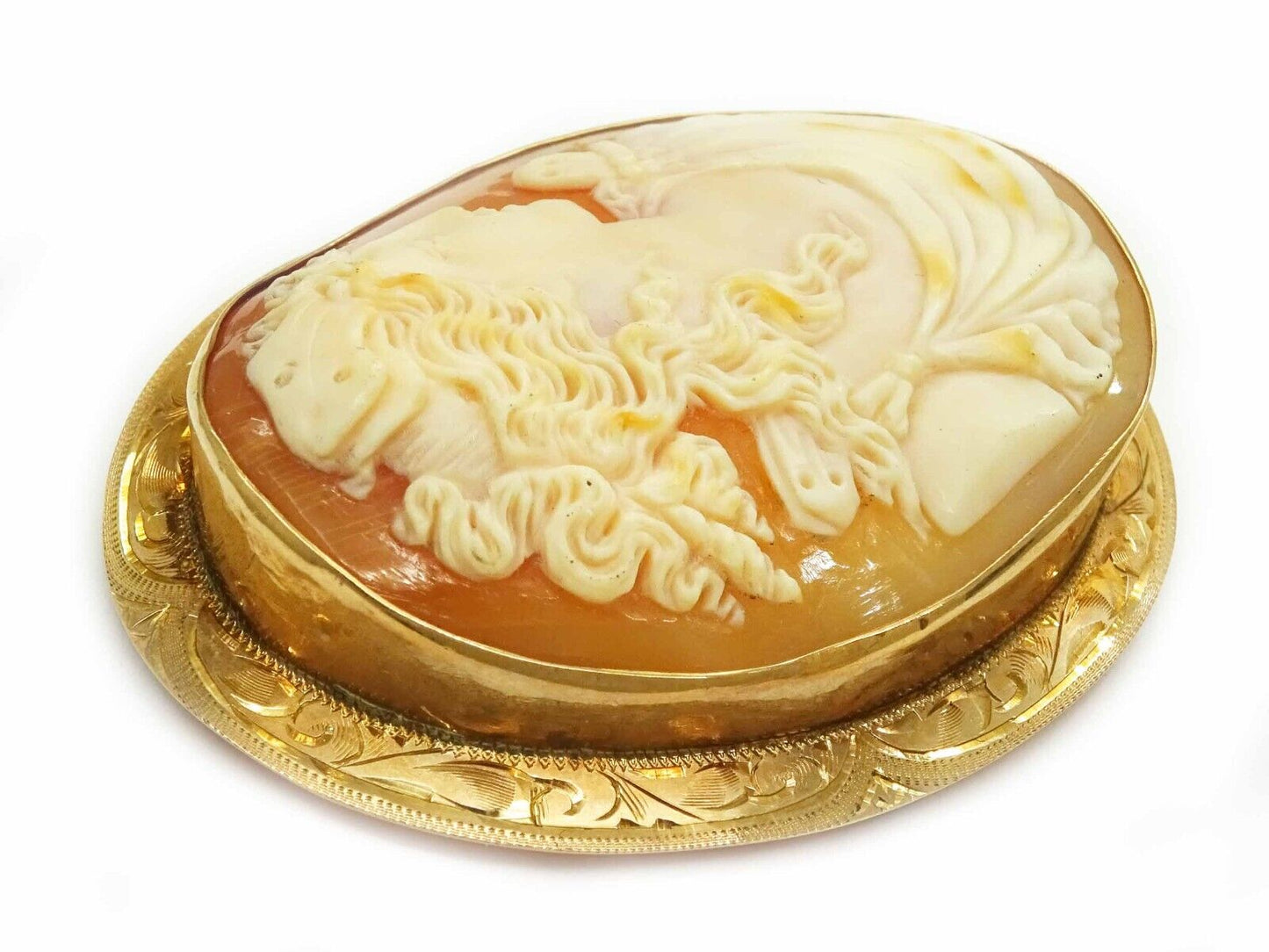 Large Finely Detailed Victorian Shell Cameo Brooch Pin Pendant 10k Gold