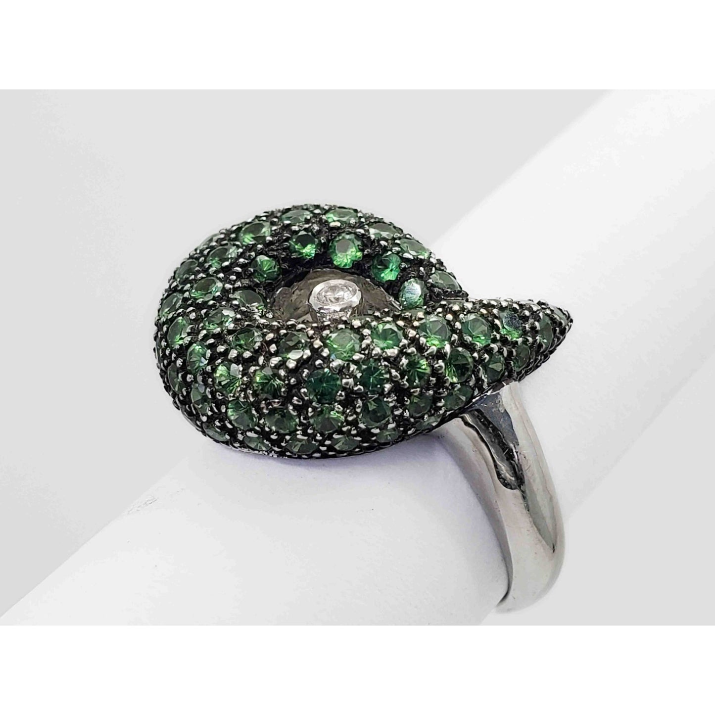 LeVian Tsavorite Garnet & Diamond Statement Ring 18k White Gold Size 7