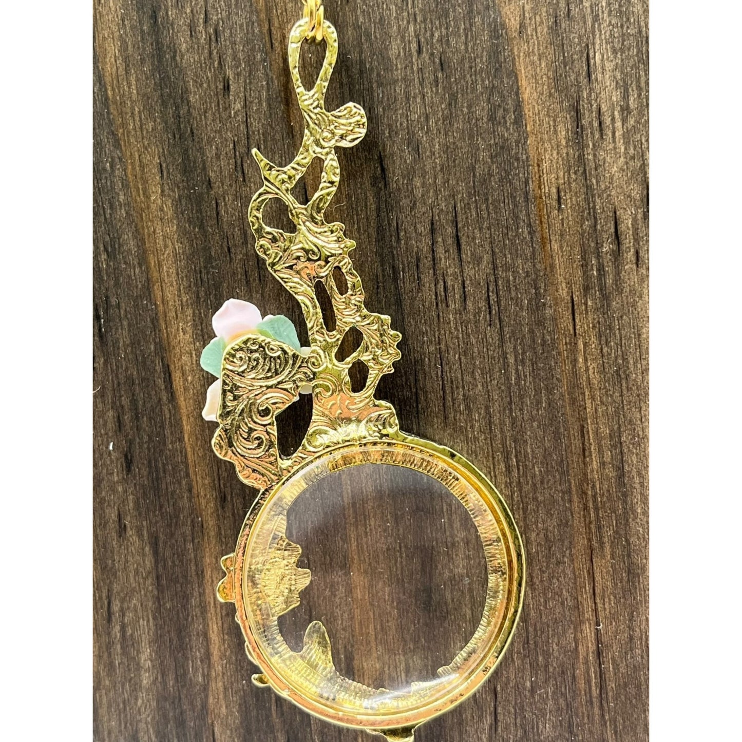 Vintage Victorian Style Gold Tone Magnifying Glass Pendant Floral Rhinestones