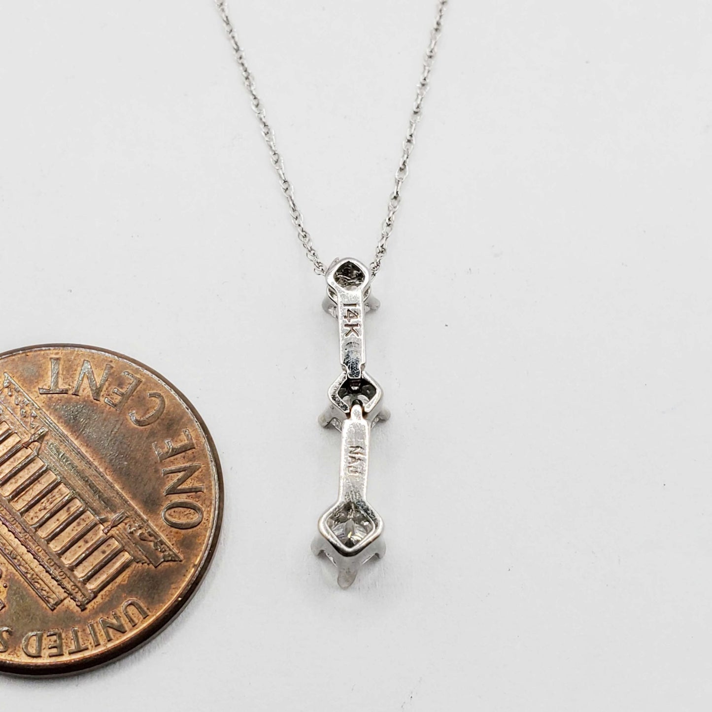 0.3 ctw Princess Diamond Past Present Future 3-Stone Pendant 14k White Gold