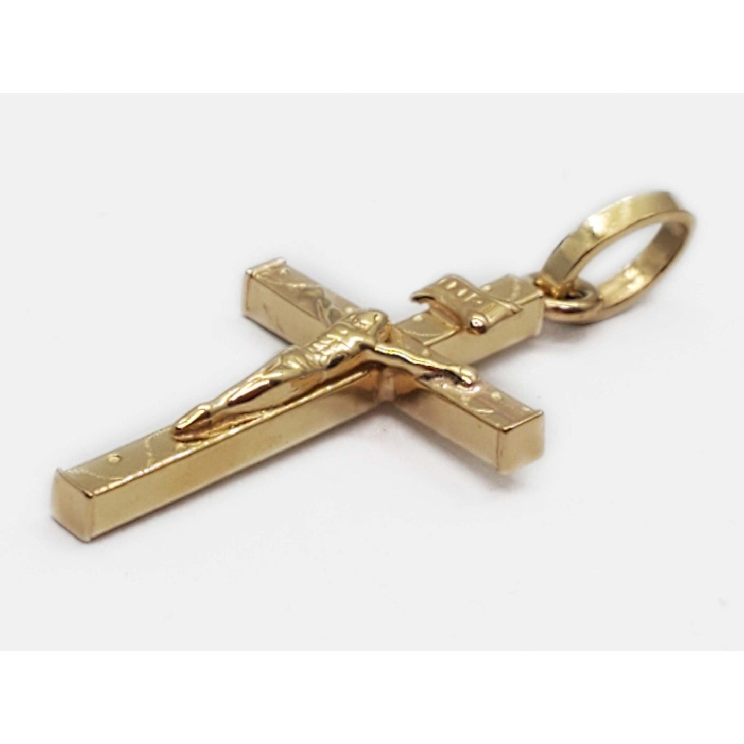 Dia-Cut Design Crucifix Cross Charm Pendant 18k Gold