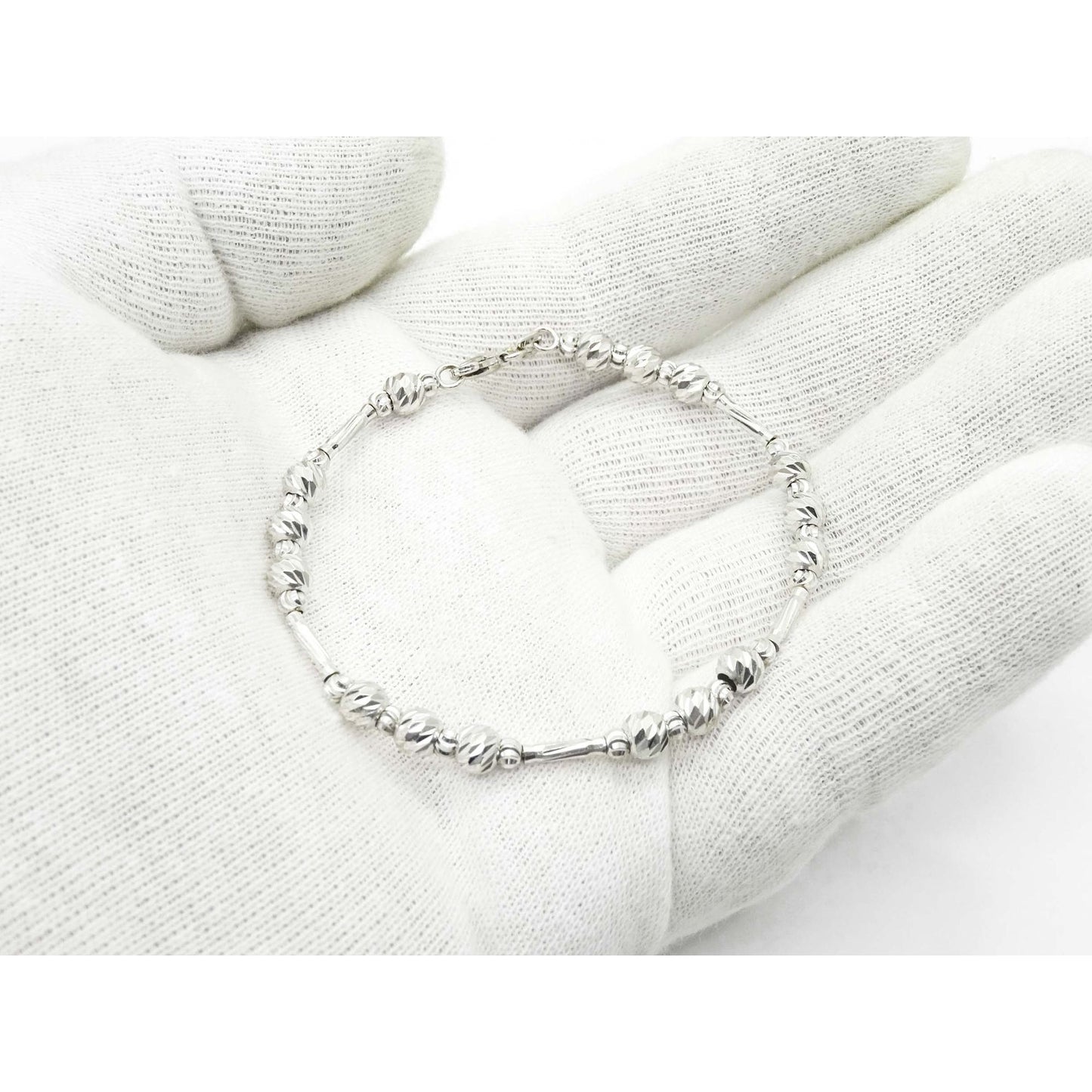 Dia-Cut Design Floating Round & Tube Bead Bracelet 18k White Gold