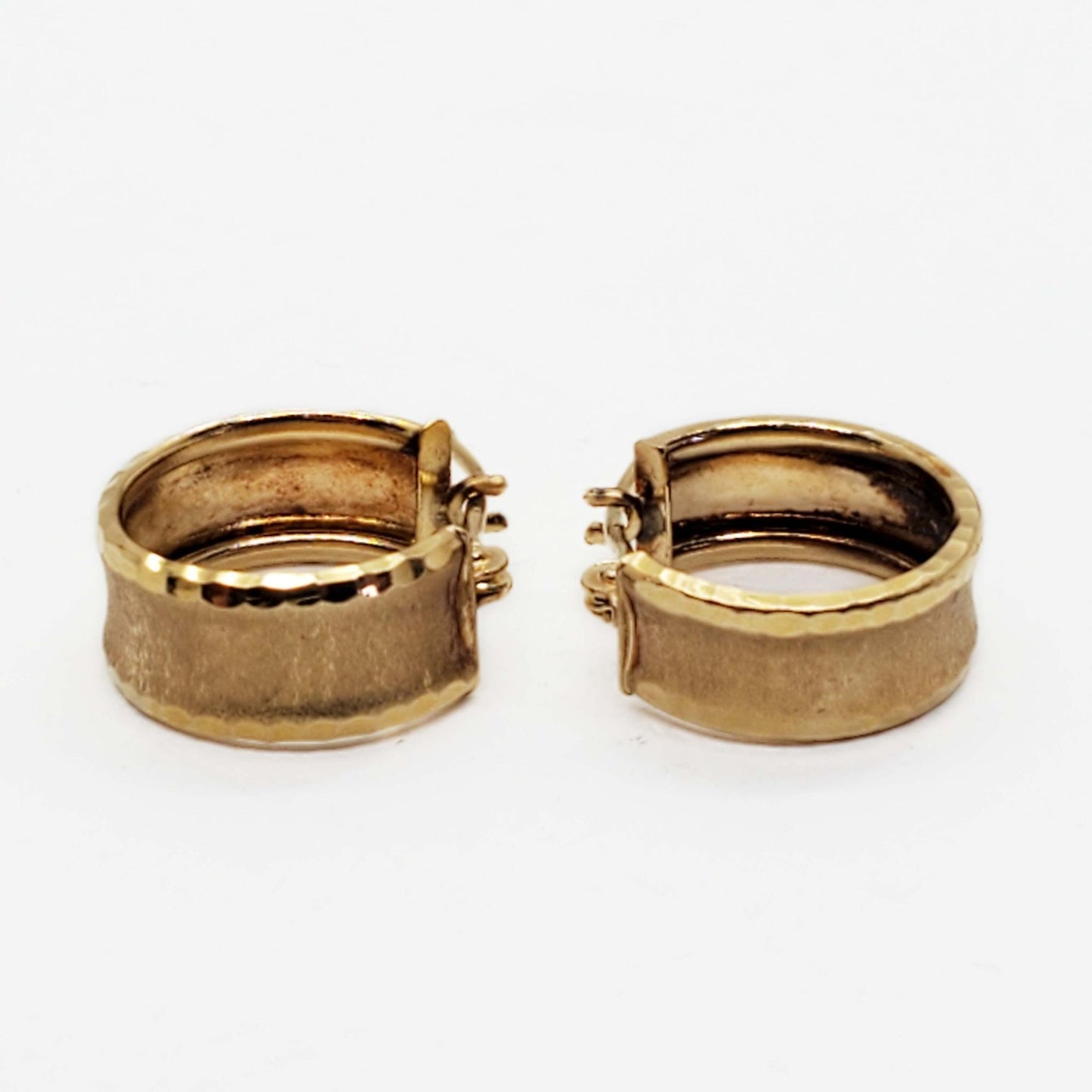 5mm Brushed Dia-Cut Finish Mini Huggie Hoop Earrings 14k Gold