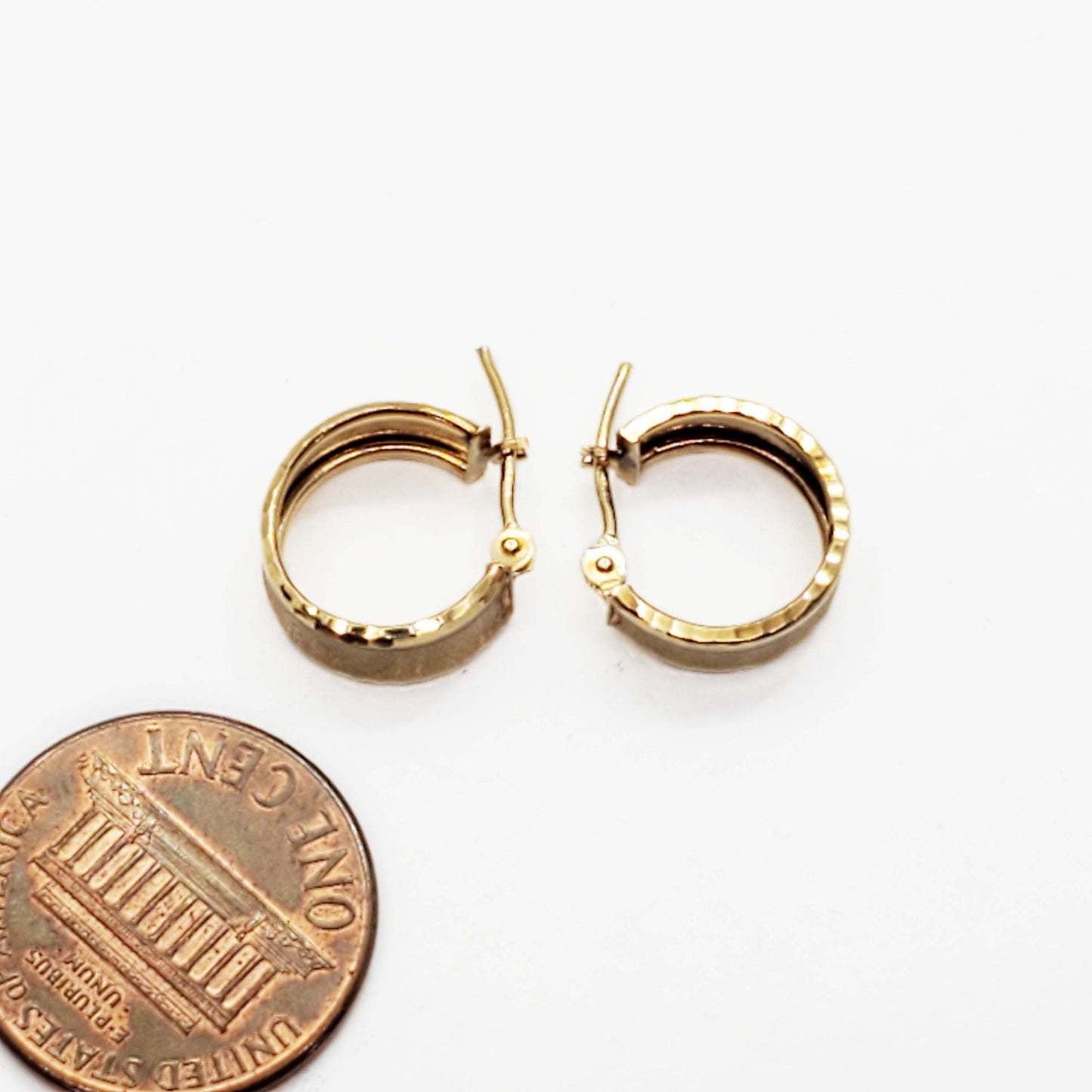 5mm Brushed Dia-Cut Finish Mini Huggie Hoop Earrings 14k Gold