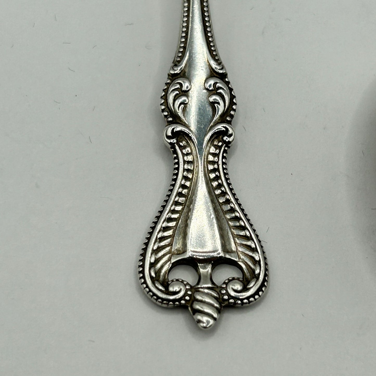 6 Antique Towle "Old Colonial" Sterling Silver Ribbed Spoons