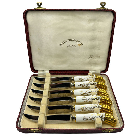 Royal Crown Derby Gold Porcelain Victorian Grape Vines Pattern 6 Knife Set CIB