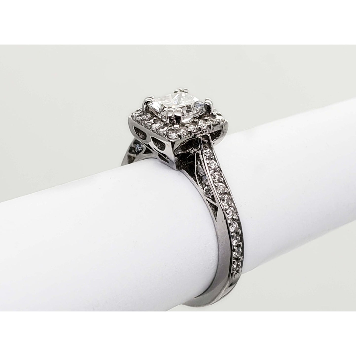 0.96 ctw GIA Princess Natural Diamond Engagement Ring 18k White Gold Size 5