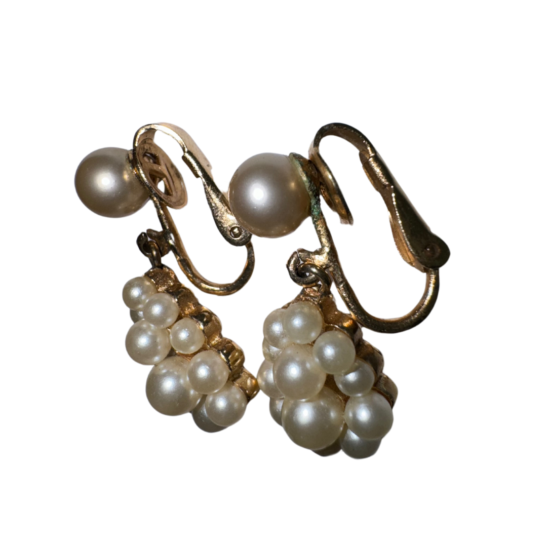 Vintage Trifari gold tone faux pearl clasp earrings